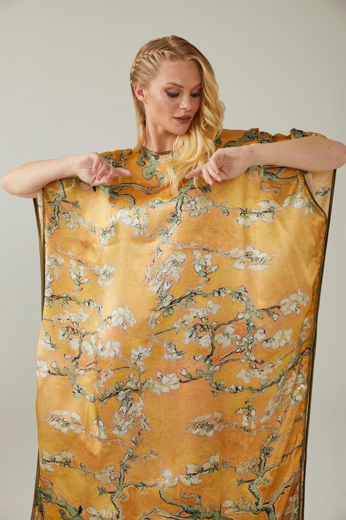 Sarı Van Gogh Almond Blossoms Desenli İpek Elbise