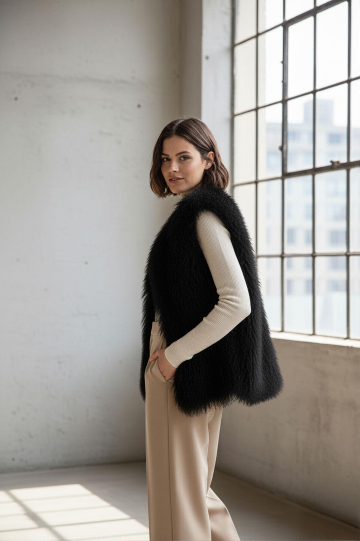 Black WomenS Mohair Feather Loose Cut Vest