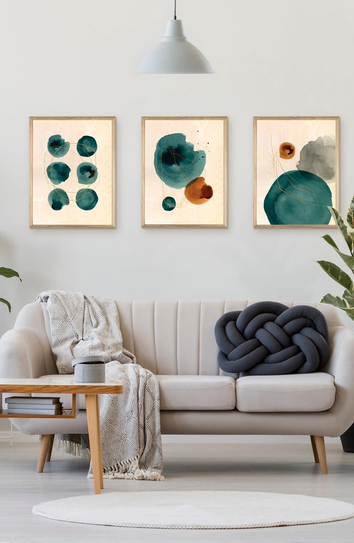 TRIPLE ART CIRCLES Wooden Table