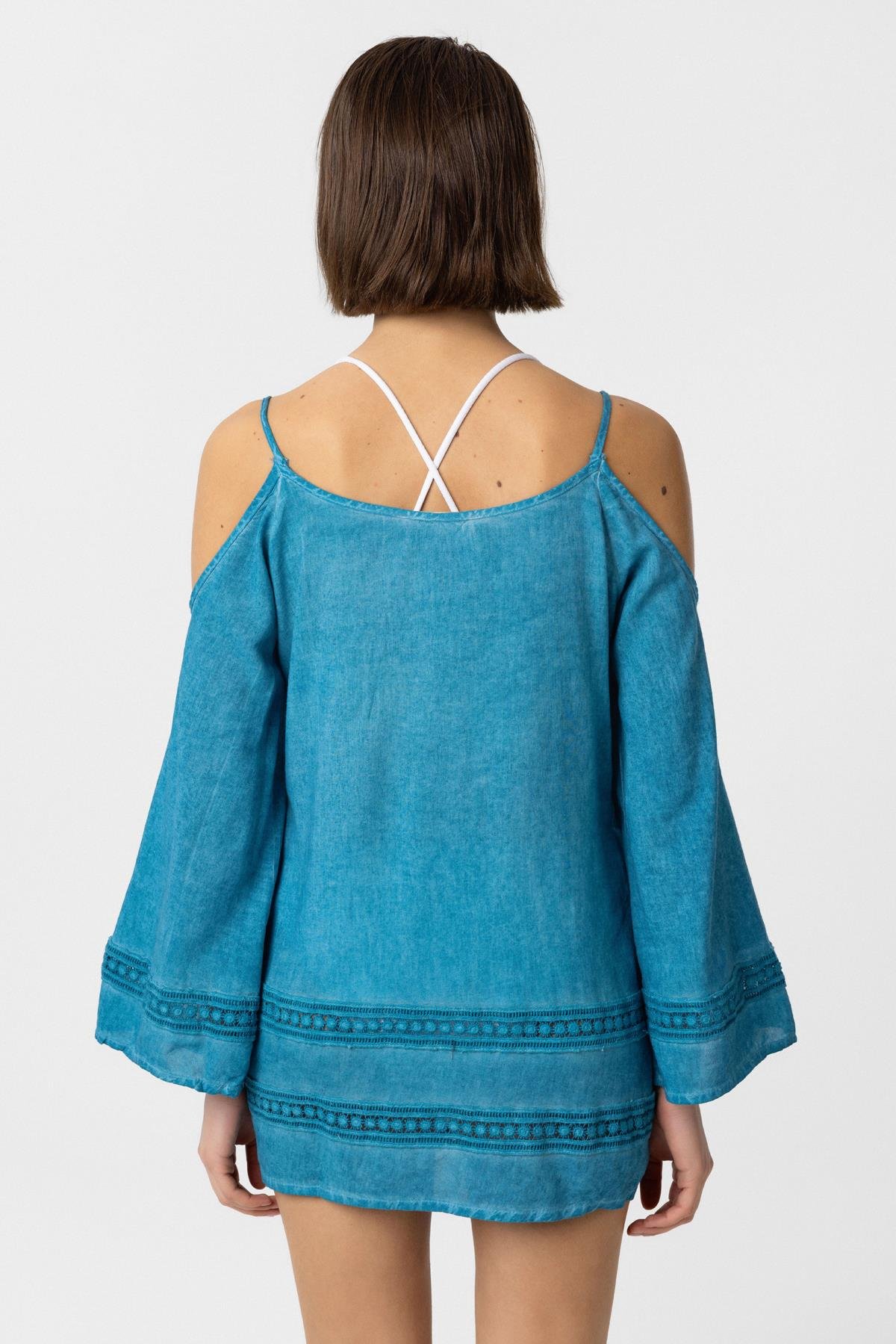 Turkuaz İnce Askılı Dantel Detaylı Truvakar Kol Pamuklu Gömlek