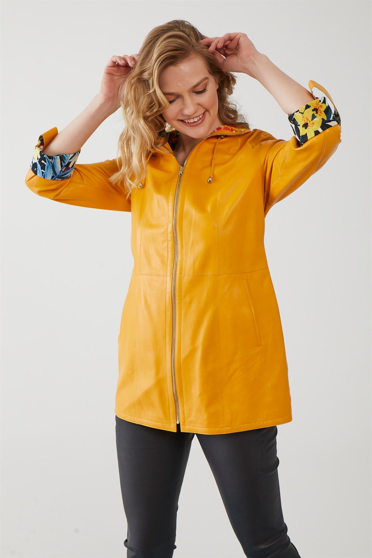 VIVIEN BAYAN KABAN
