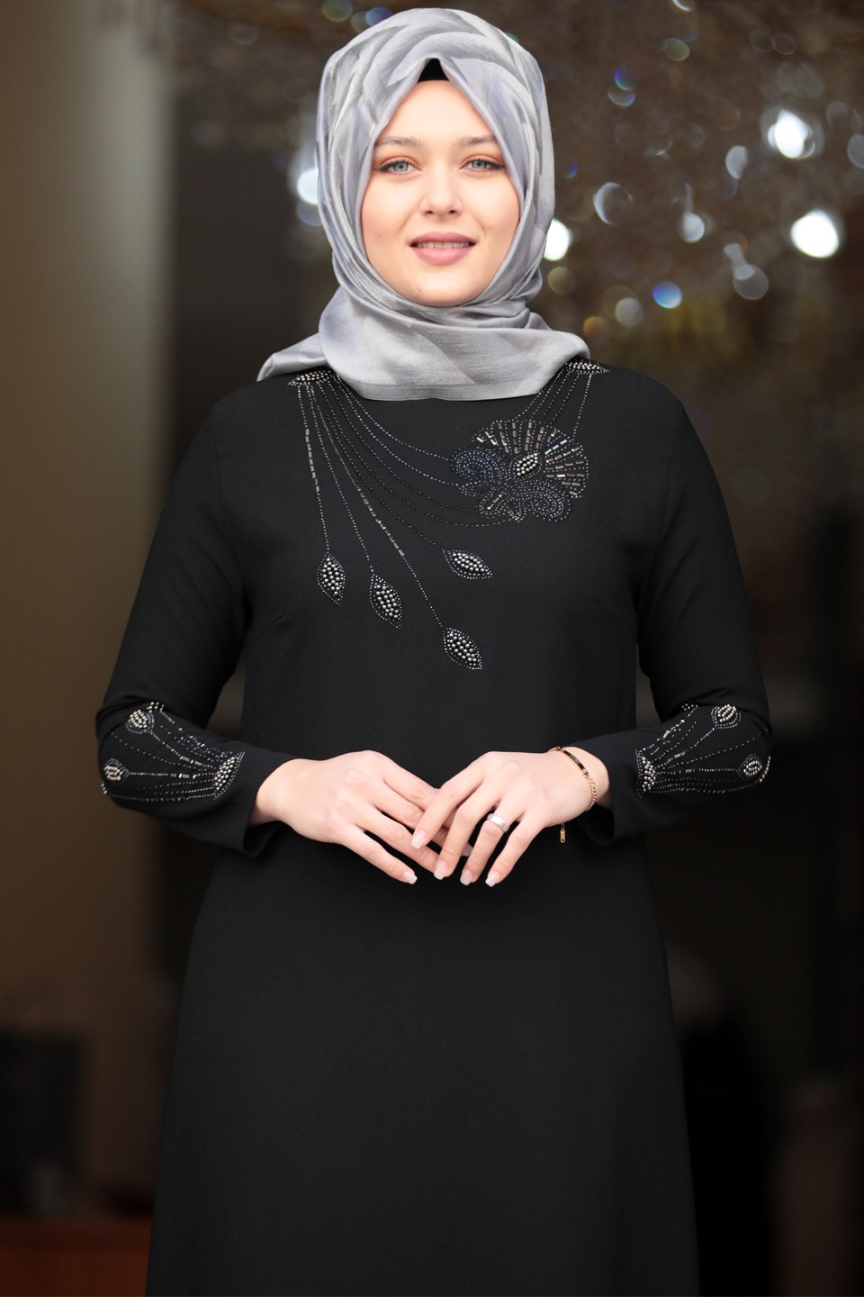 AMH516-SİYAHAmine Hüma