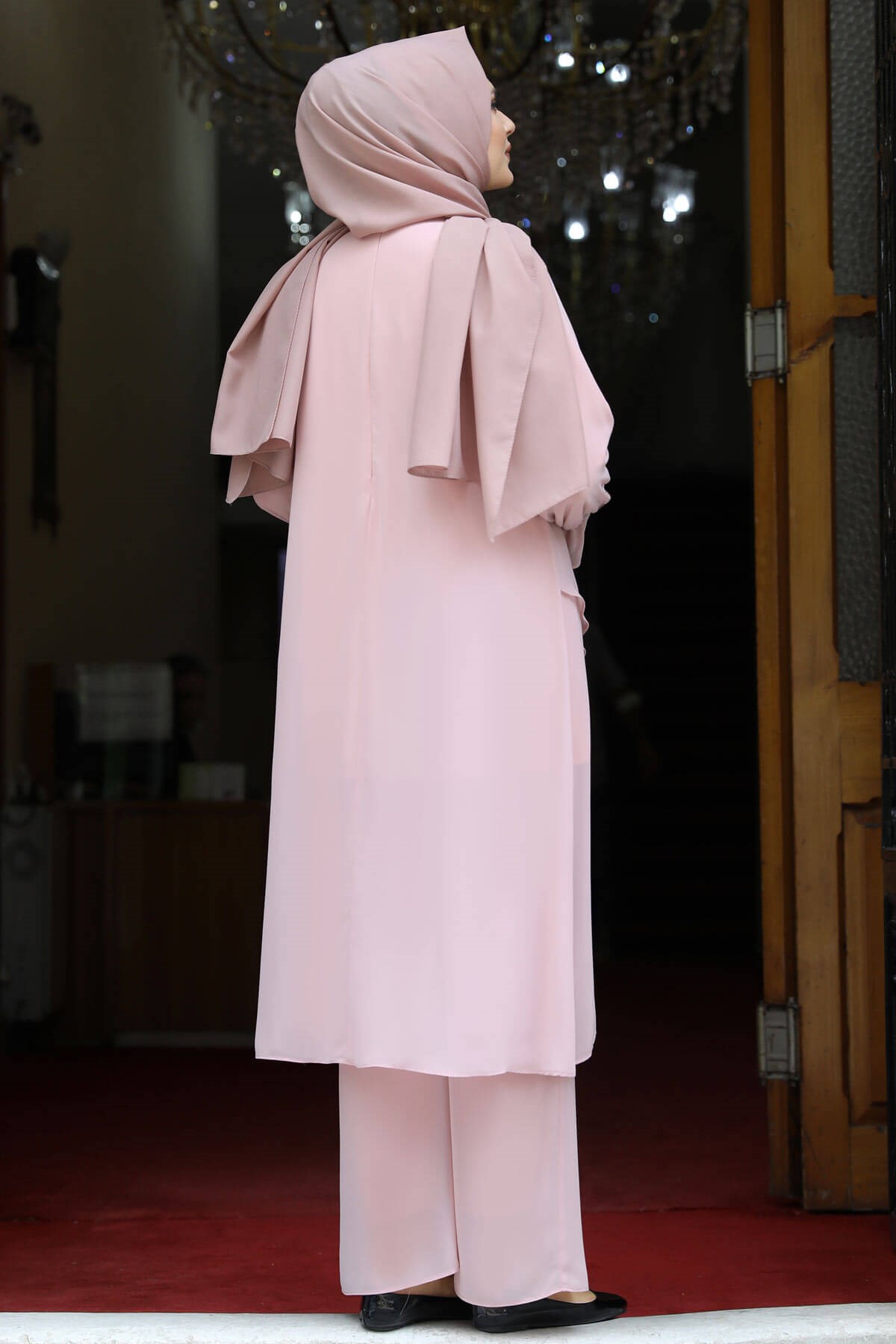AZRA TAKIMAMH706-PUDRAAmine Hüma