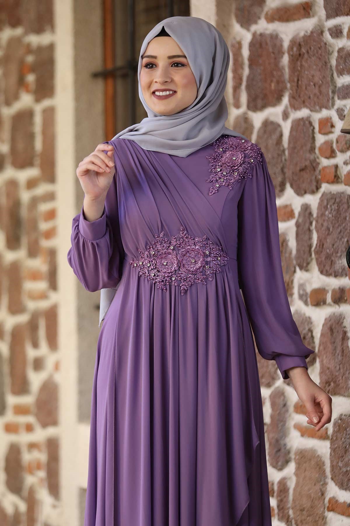 NEVRA ABİYEAMH764-LİLAAmine Hüma