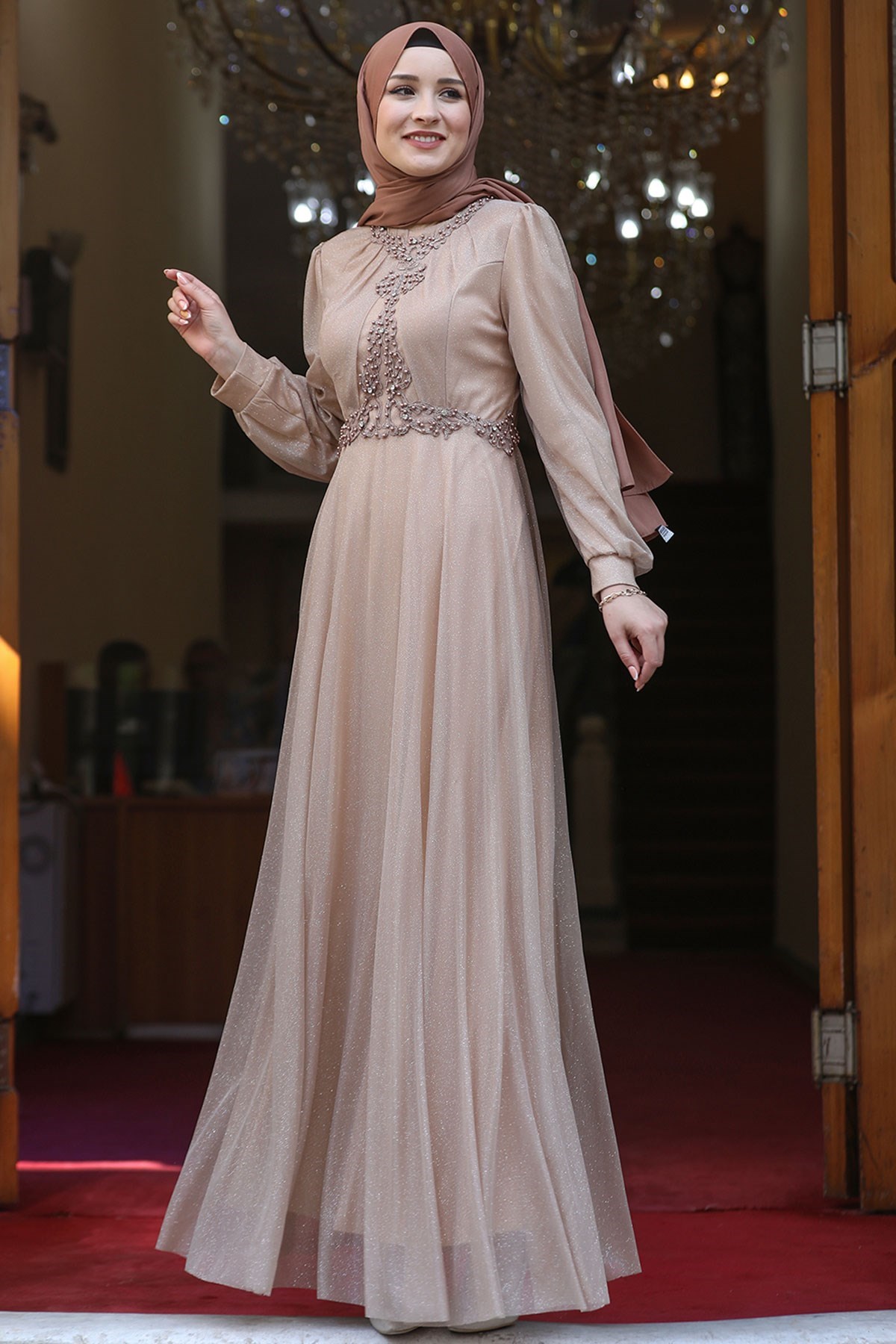 MİRAY ABİYEAMH790-GOLDAmine Hüma