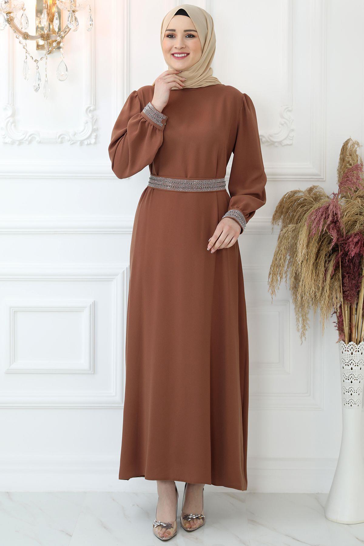 İDİL ABİYEAMH848-CAMELAmine Hüma
