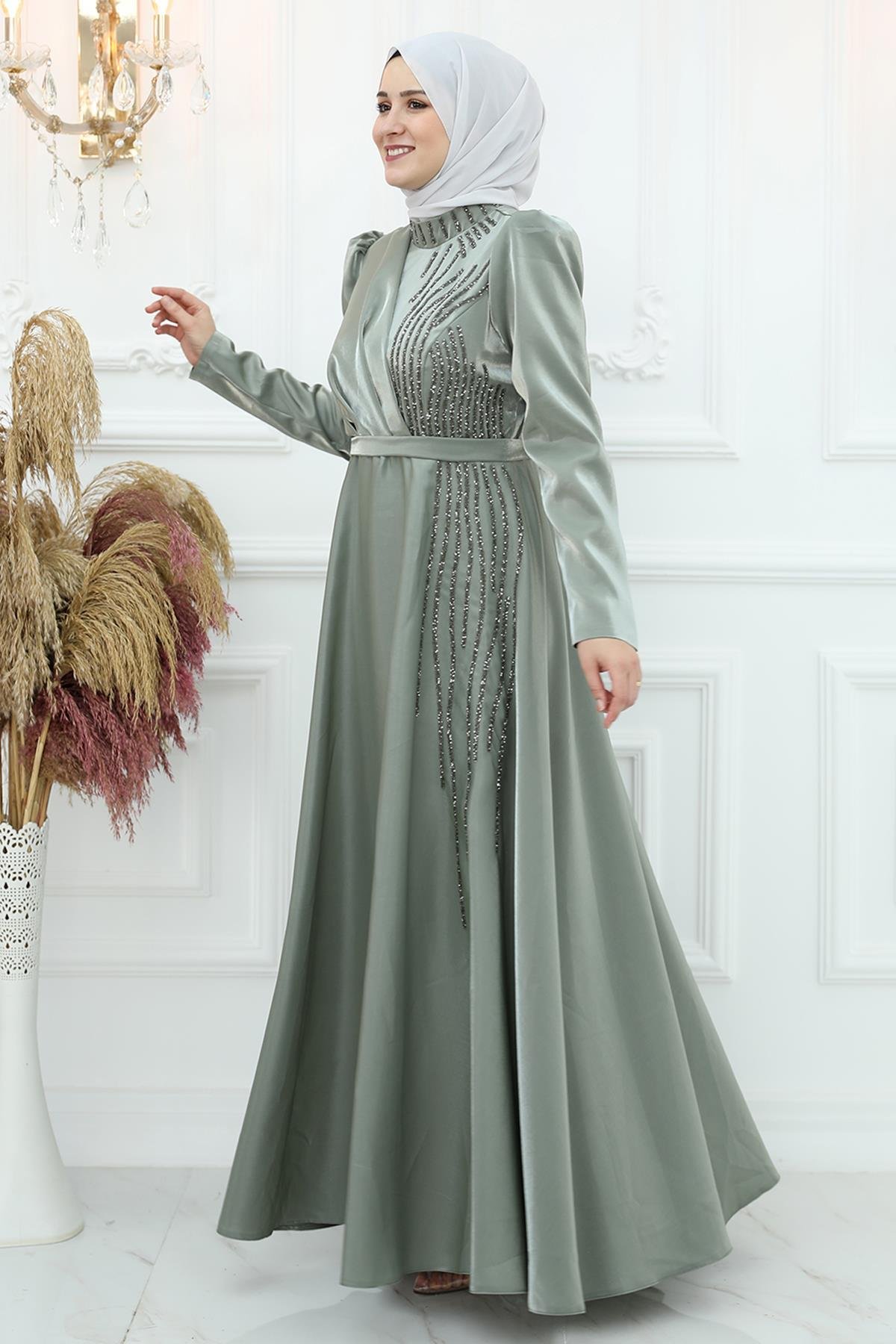 ARMAĞAN ABİYEAMH930-ÇAĞLA YEŞİLİAmine Hüma