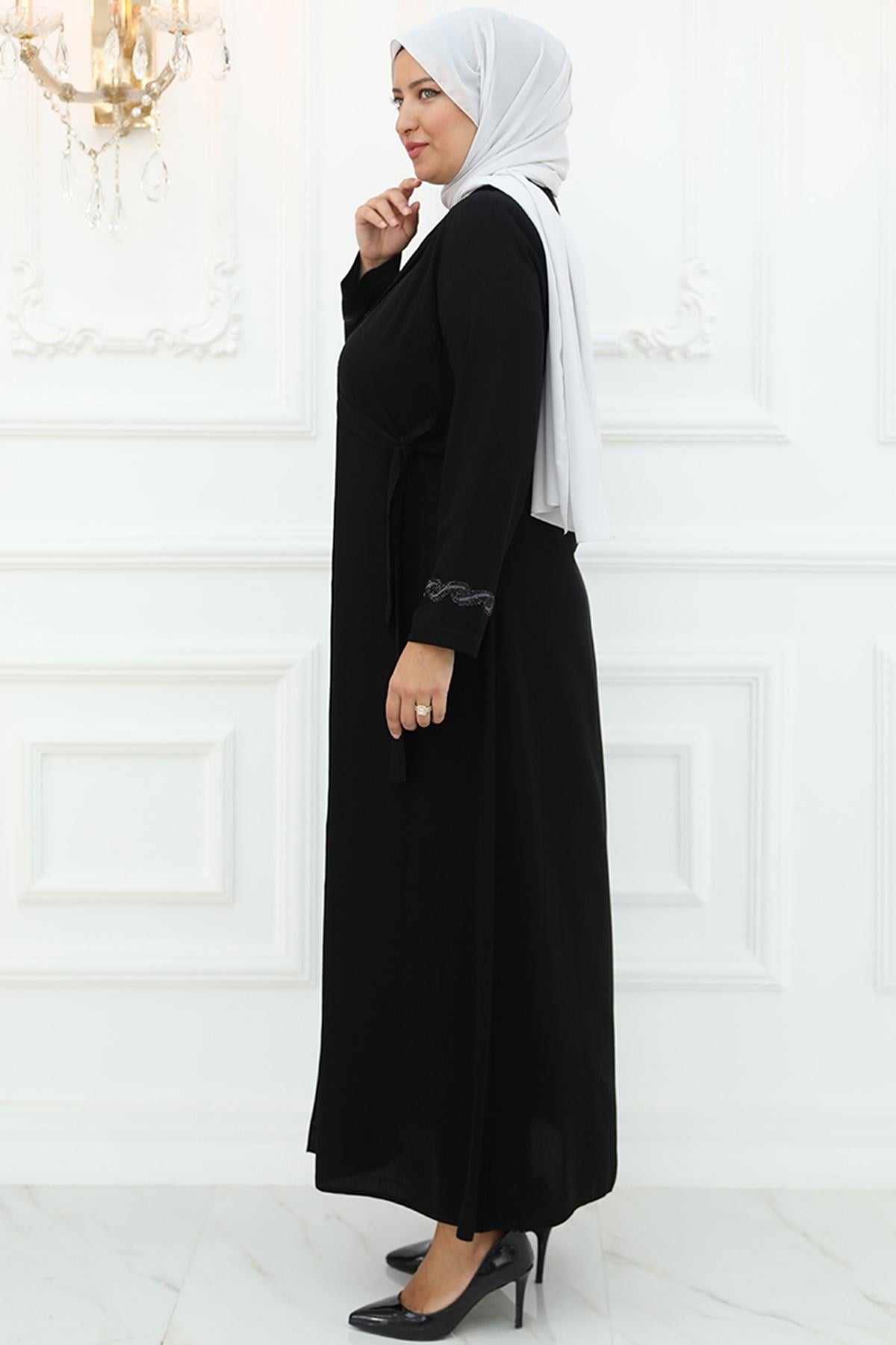 EBRAR FERACEAMH954-SİYAHAmine Hüma