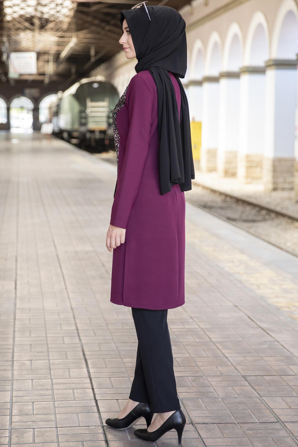 ELA İKİLİ TAKIMANR06-MÜRDÜMAhunur Moda