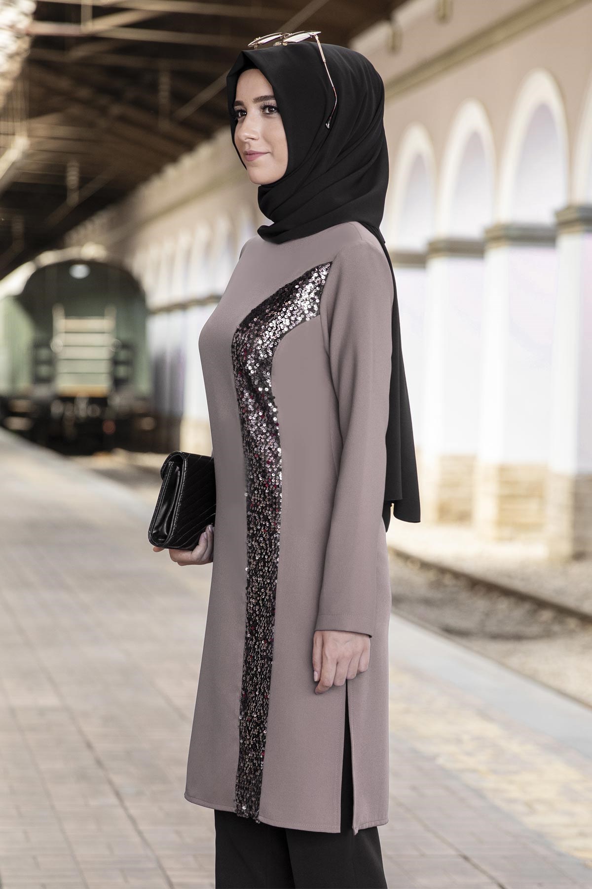 ELA İKİLİ TAKIMANR06-VİZONAhunur Moda