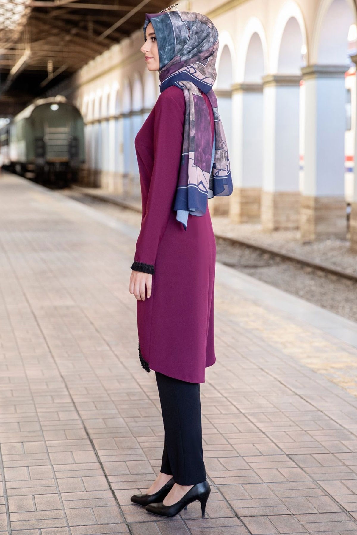 BUSE İKİLİ TAKIMANR09-MÜRDÜMAhunur Moda