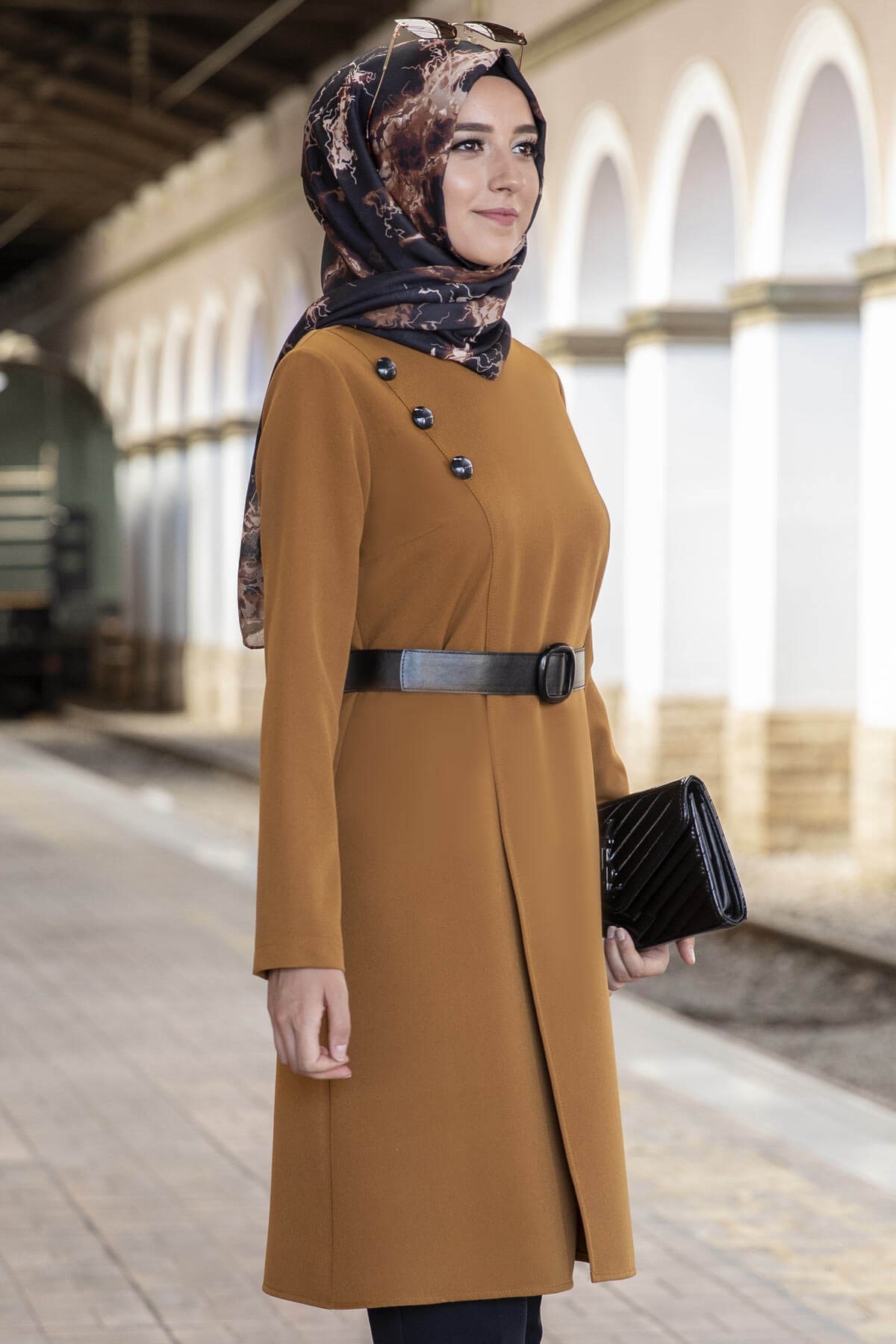 TANEM TUNİKANR18-TABAAhunur Moda