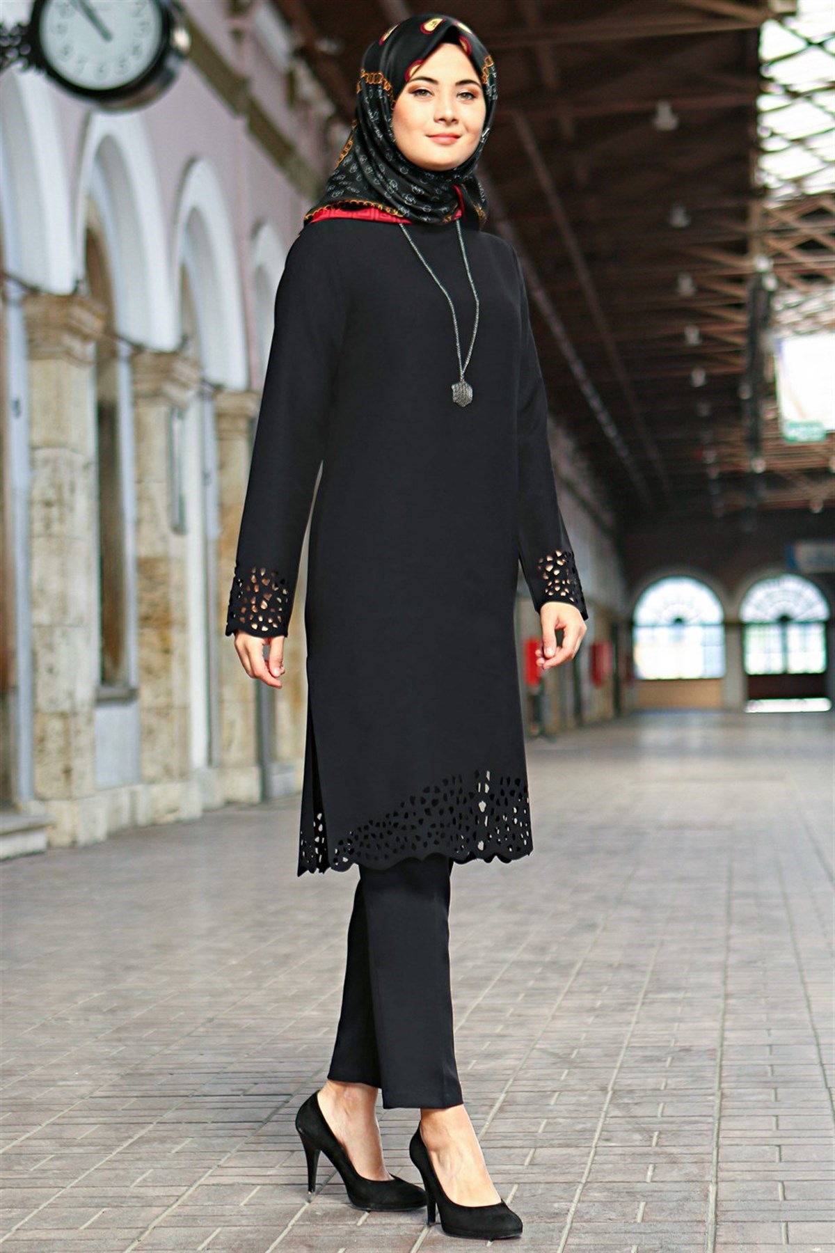 FHM520-SİYAHFahima