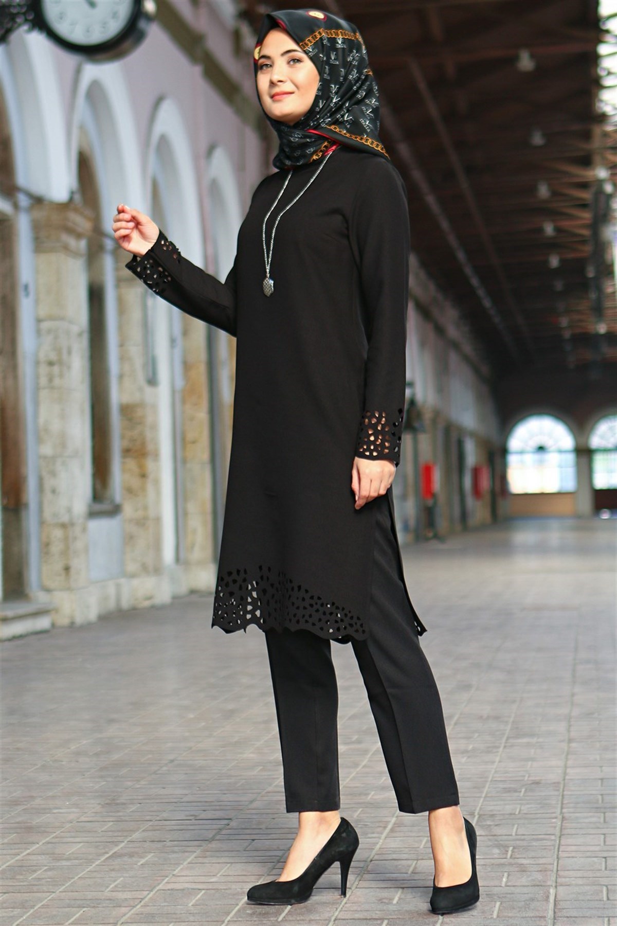 FHM520-SİYAHFahima