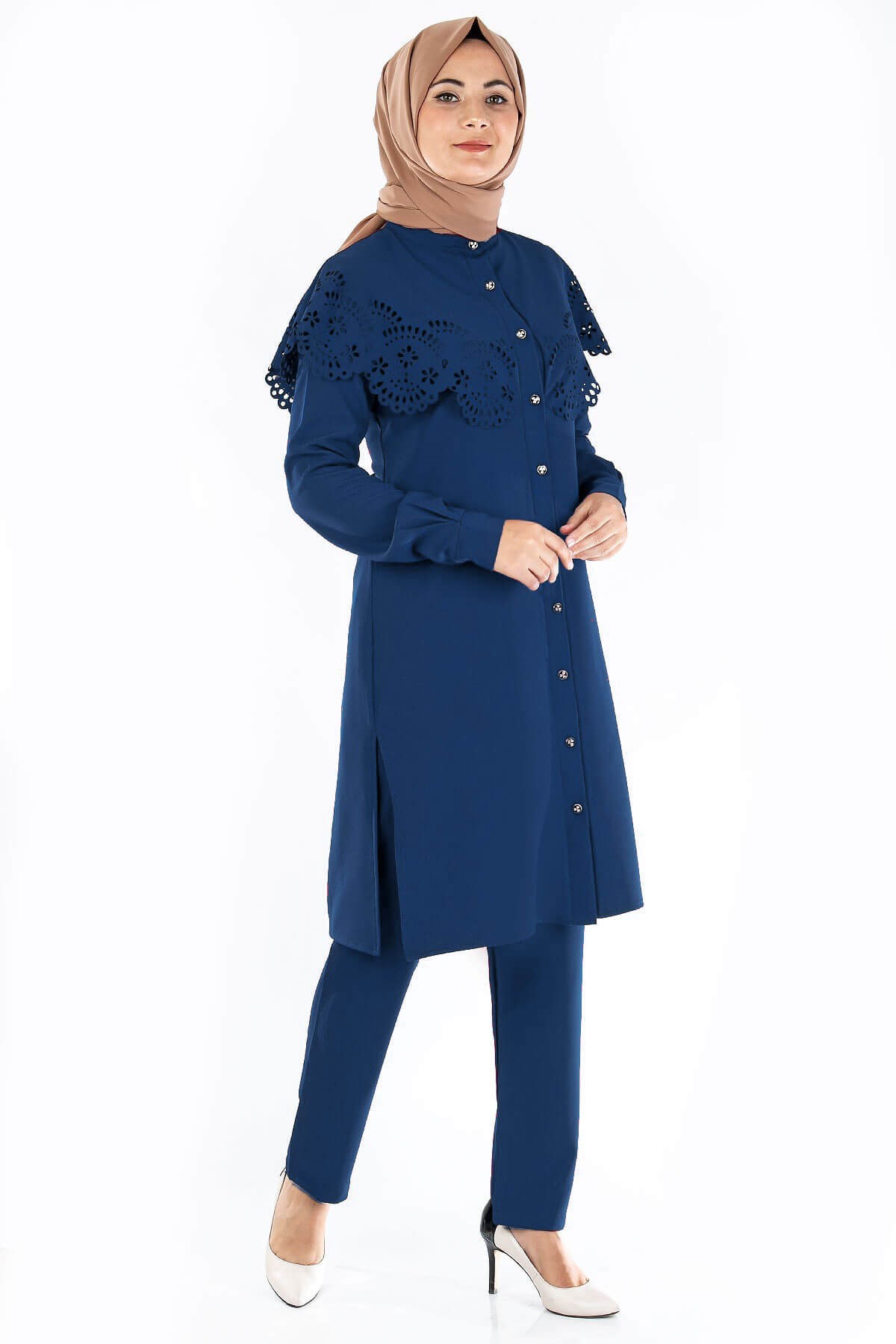 FHM737-İNDİGOFahima