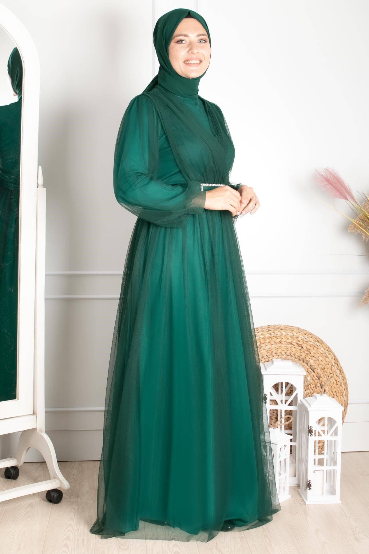 Abendkleid aus Tüll mit Gürteldetails Smaragdgrün FHM777FHM777-ZÜMRÜTFahima