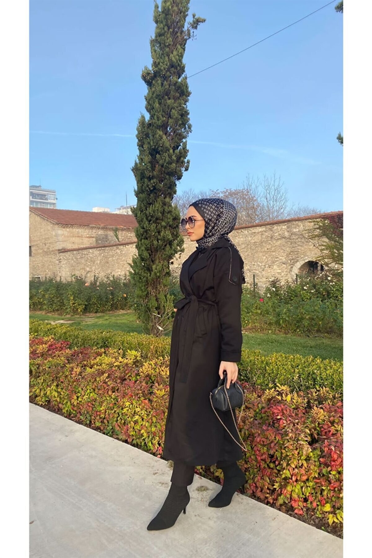 Trençkot Siyah HMA22HMA22-SİYAHHümeyra Arslan
