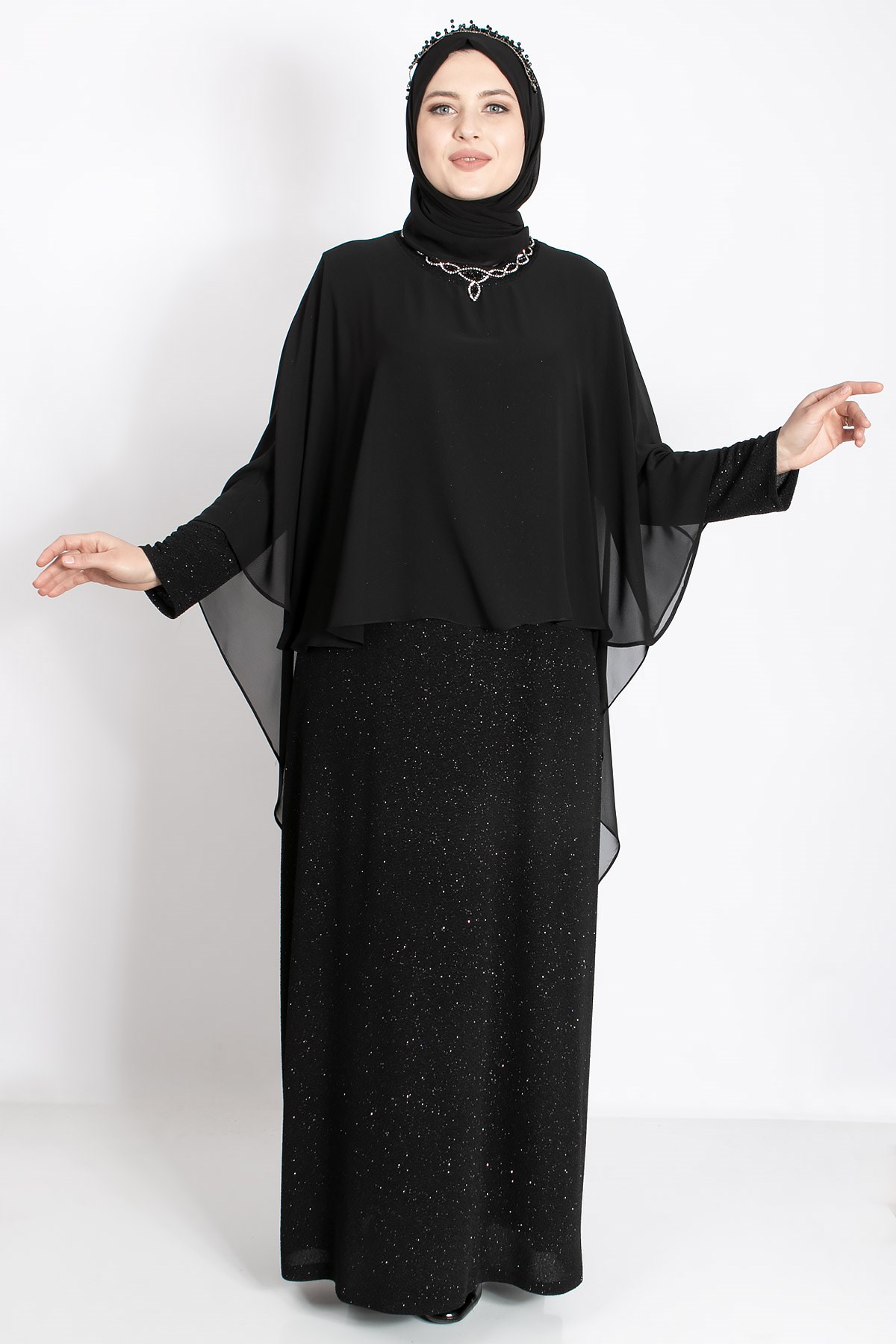 KOLYE DETAYLI SİMLİ PELERİNLİ ABİYEMDA2212-SİYAHMDA