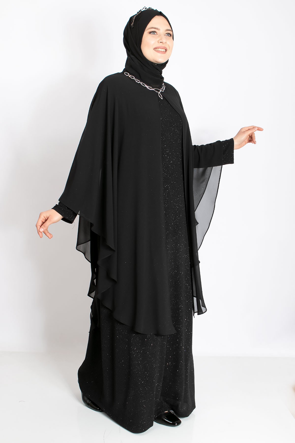 Kolye Detaylı Pelerinli Simli Abiye Siyah MDA2214MDA2214-SİYAHMDA