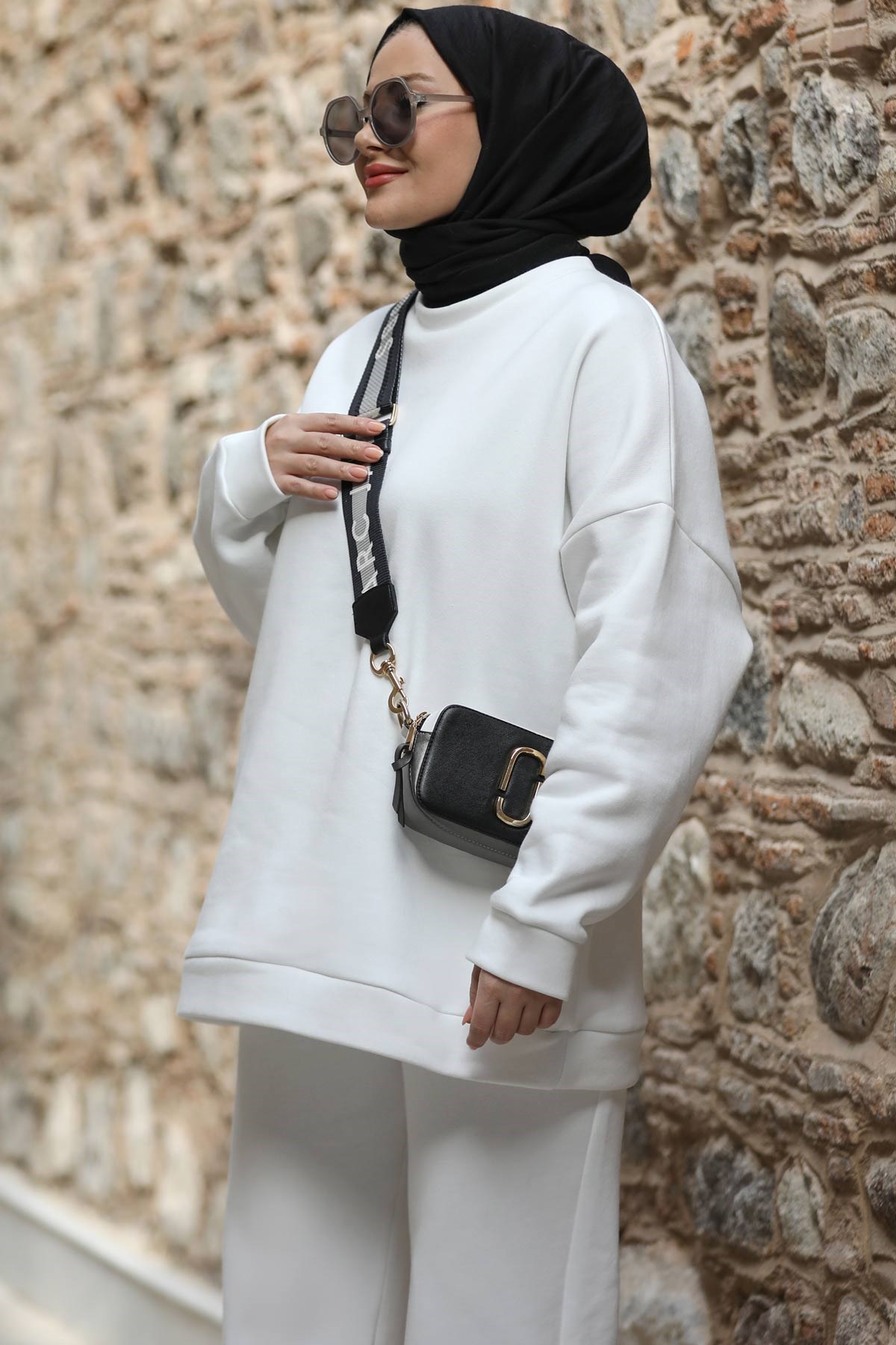 ALİCE TAKIMST32-BEYAZSeda Tiryaki