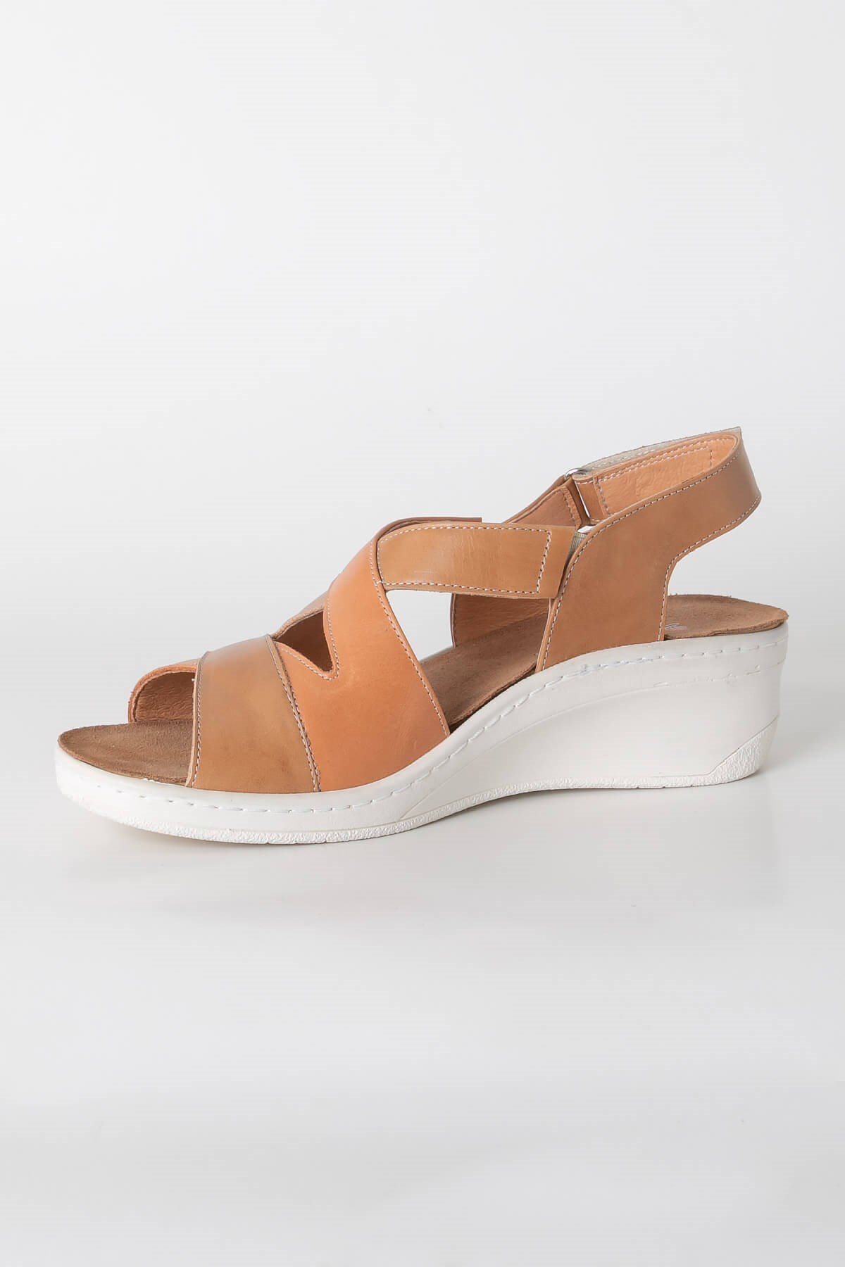 Hakiki  Deri  Anatomik  Sandalet Taba  ZND1365802ZND1365802-TABASoftMode