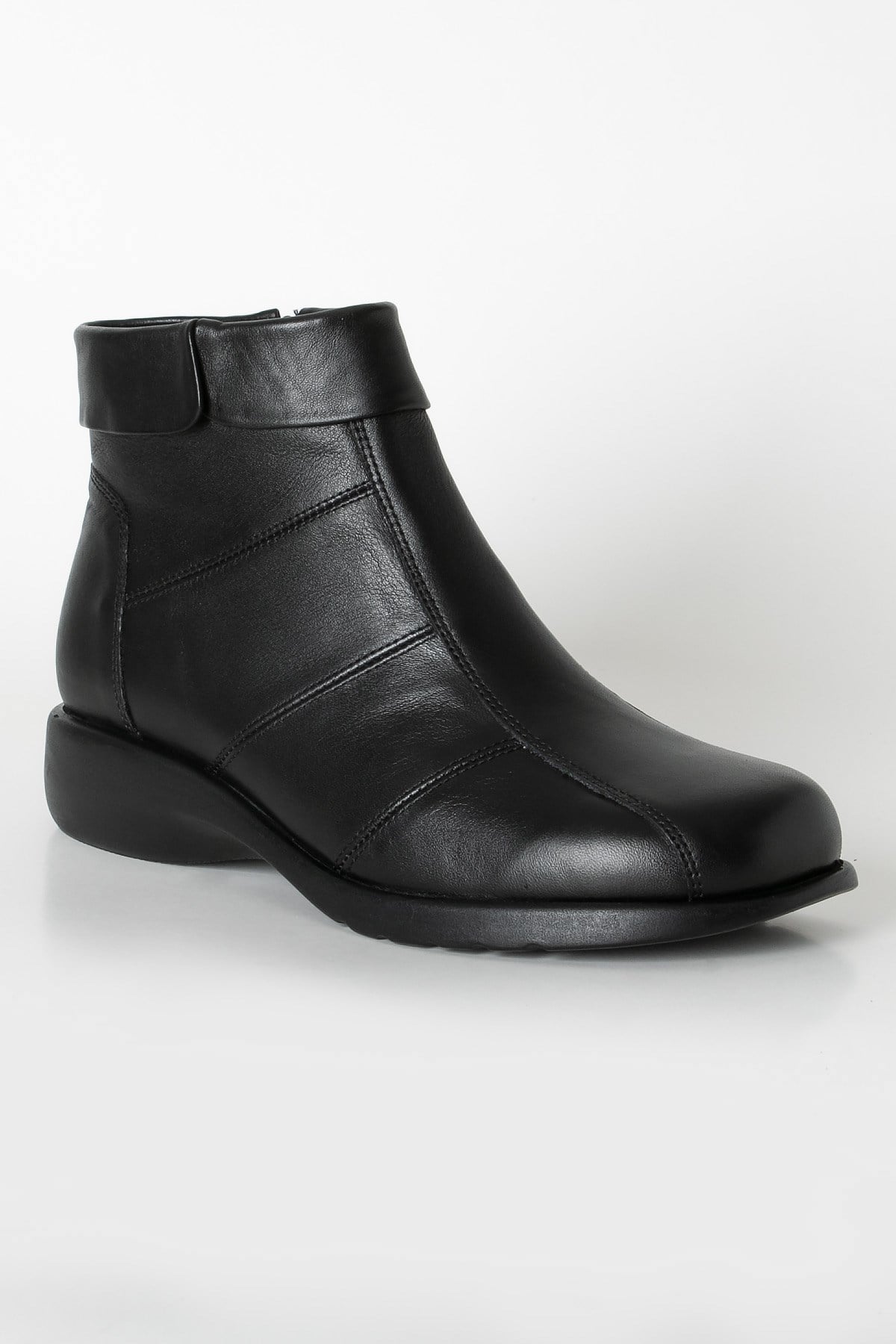 Genuine Leather Anatomical Boot Black ZND3010ZND3010-SİYAHSoftMode
