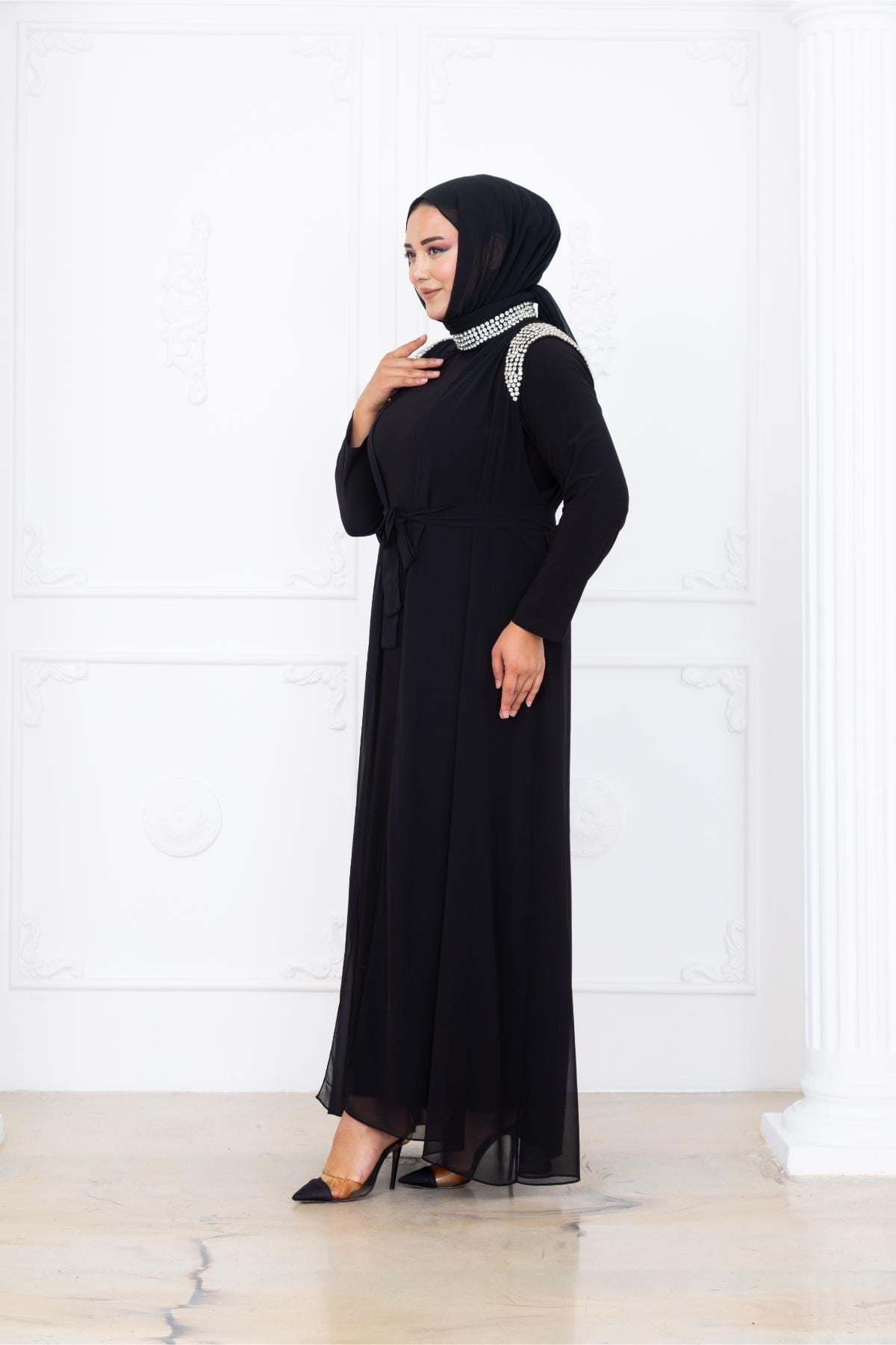 Zambak Şifon İncili Tesettür AbiyeAMH1088-SİYAHAmine Hüma