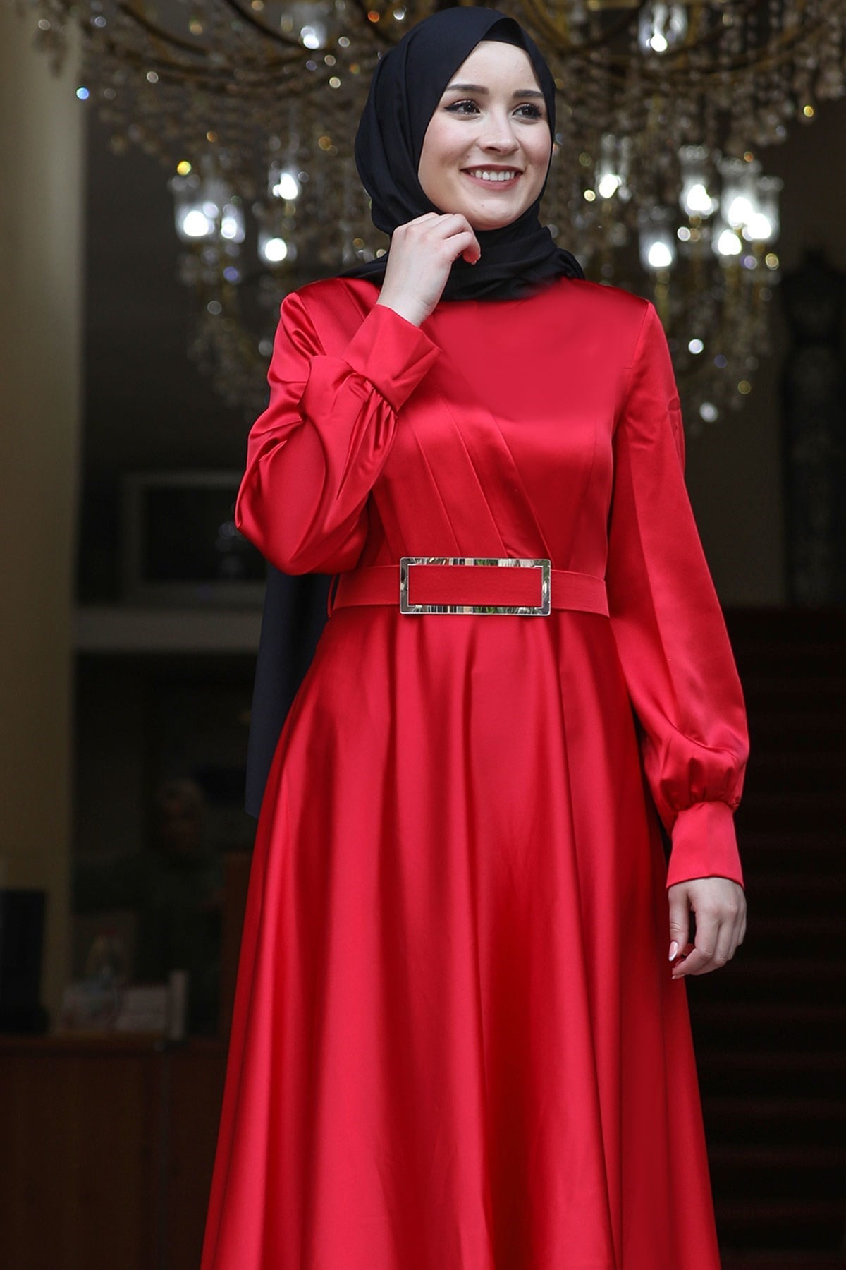 LALE SATEN ABİYEAMH826-KIRMIZIAmine Hüma