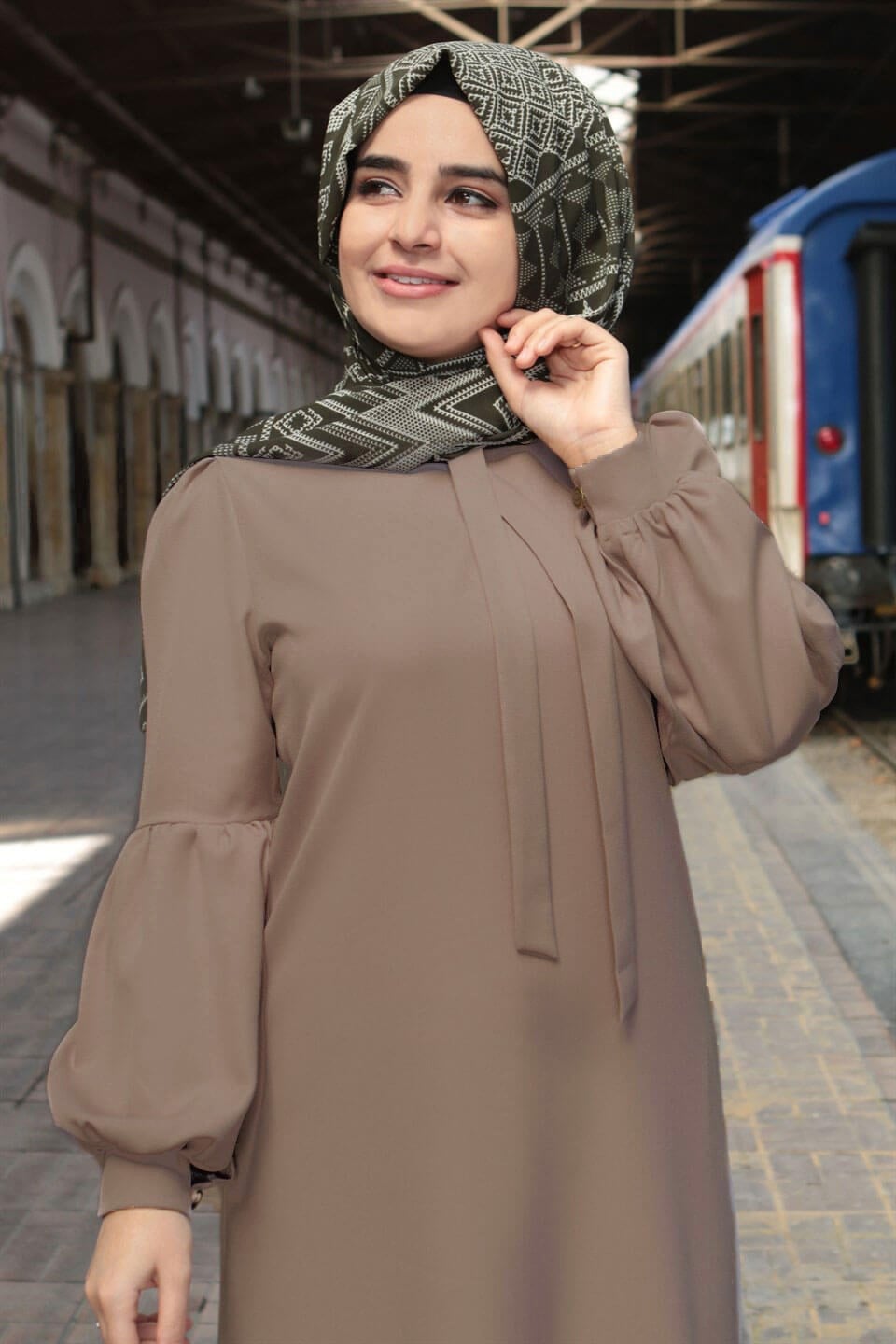 Tunika - Hose - 2'er Set - Krepp - Ohne Innenfutter - Rundhalsausschnitt - Nerz - FHM492