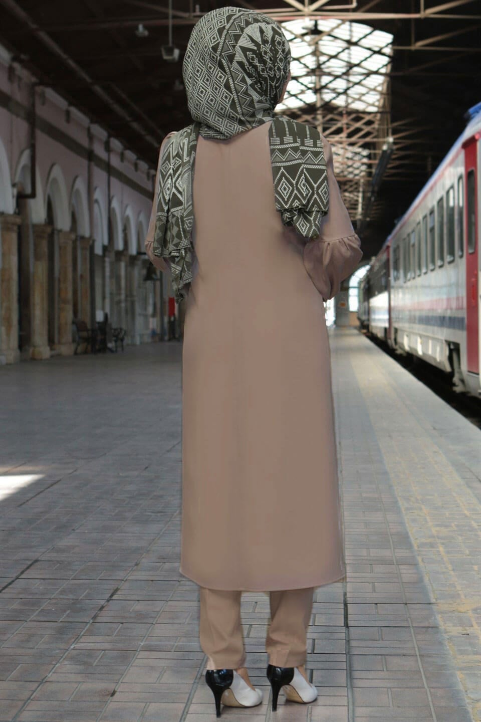 Tunika - Hose - 2'er Set - Krepp - Ohne Innenfutter - Rundhalsausschnitt - Nerz - FHM492