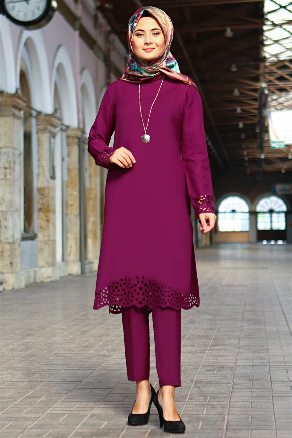 Tunic - Pants - 2 Piece Suit - Crepe - Unlined - High Collar - Plum - FHM520