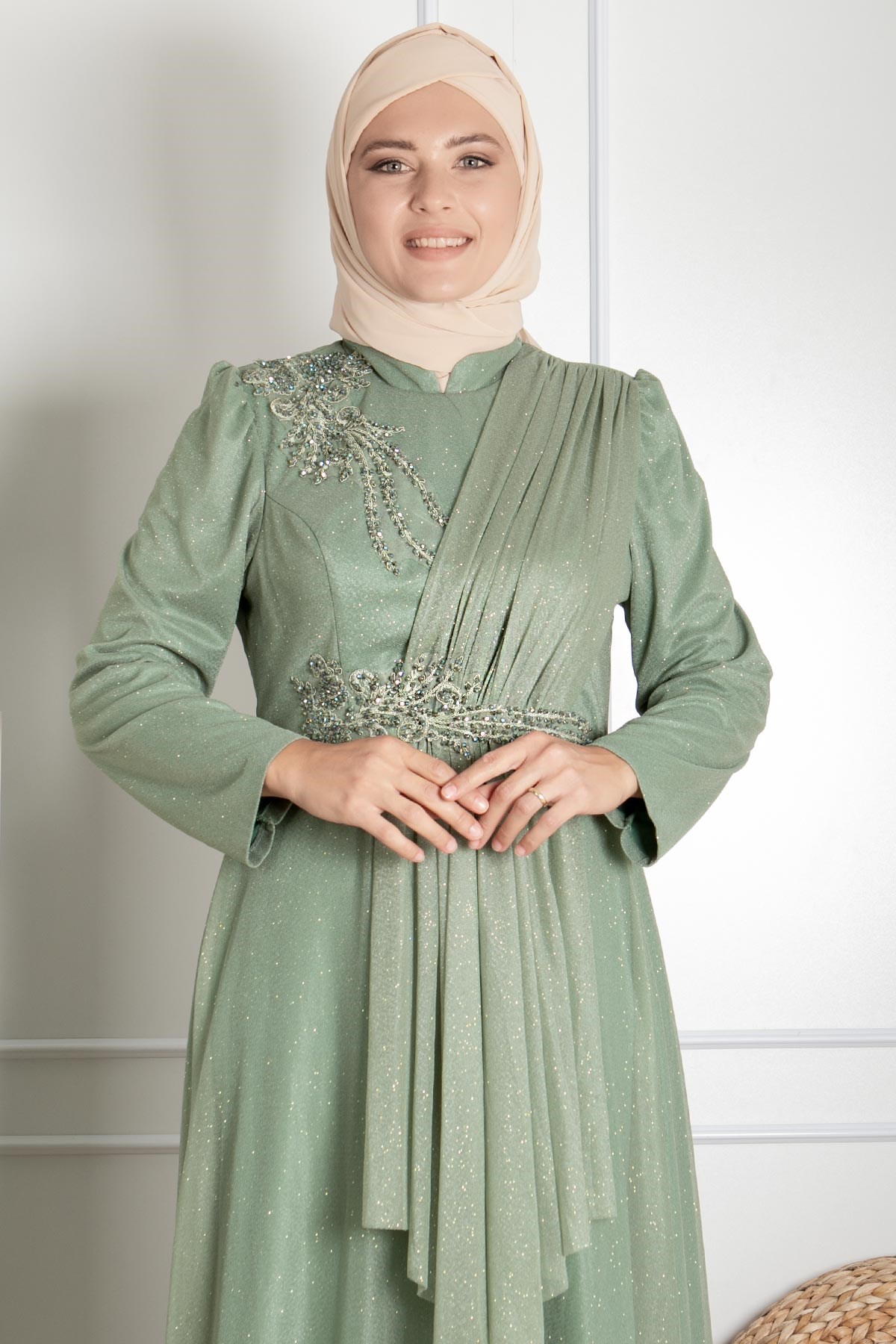 Guipure Detailed Silvery Evening Dress Green MDA2260MDA2260-YEŞİLMDA