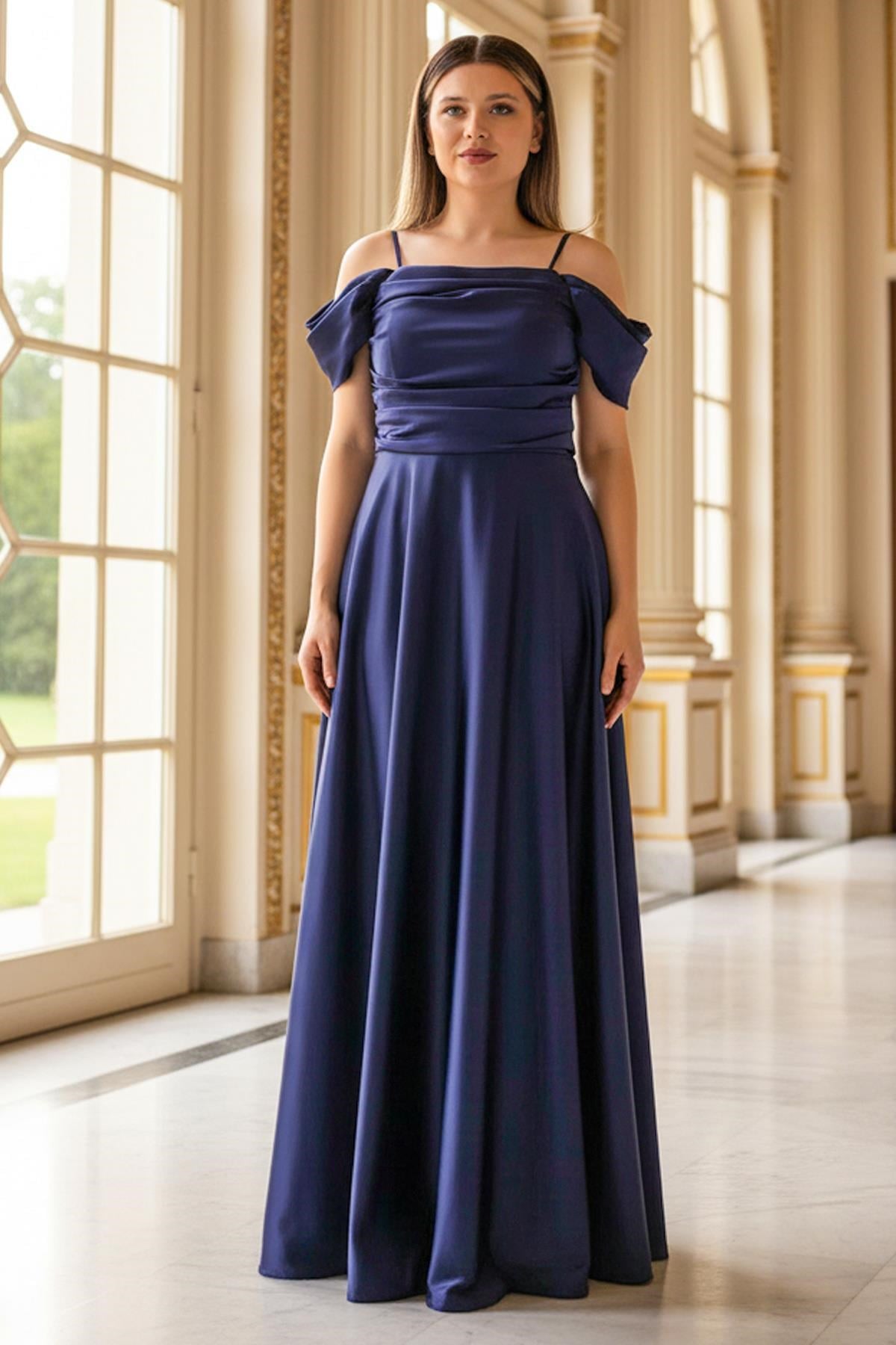  Trägerloses Abendkleid aus Satin Farbe Marineblau MDV388MDV388-LACİVERTModaviki