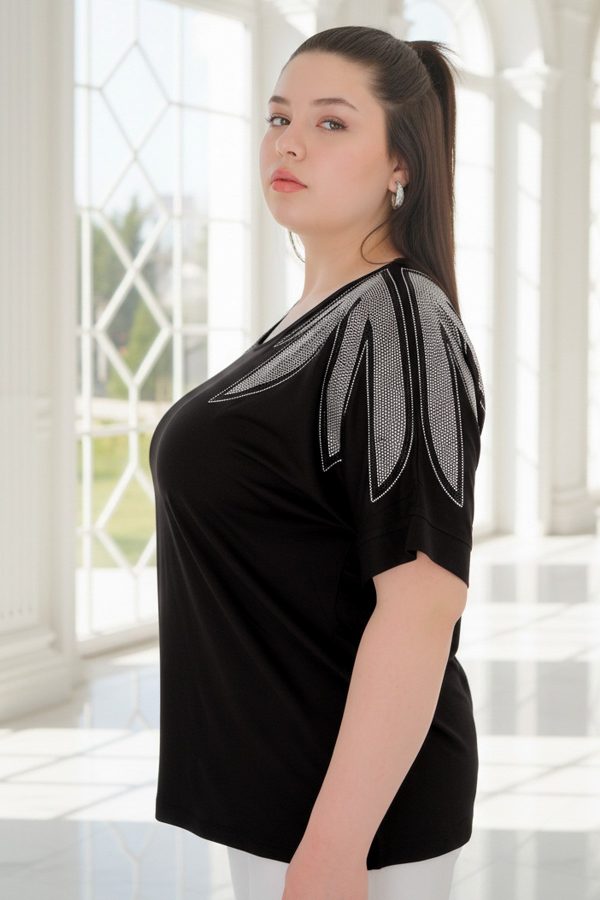 Siyah Parlak Omuz Detaylı BluzMDVB01-SiyahModaviki