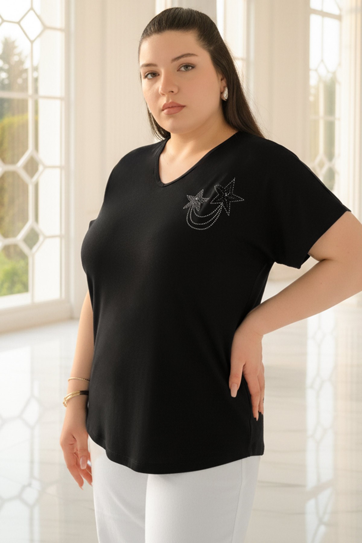 Siyah Yıldız İşleme Detaylı BluzMDVB02-SiyahModaviki