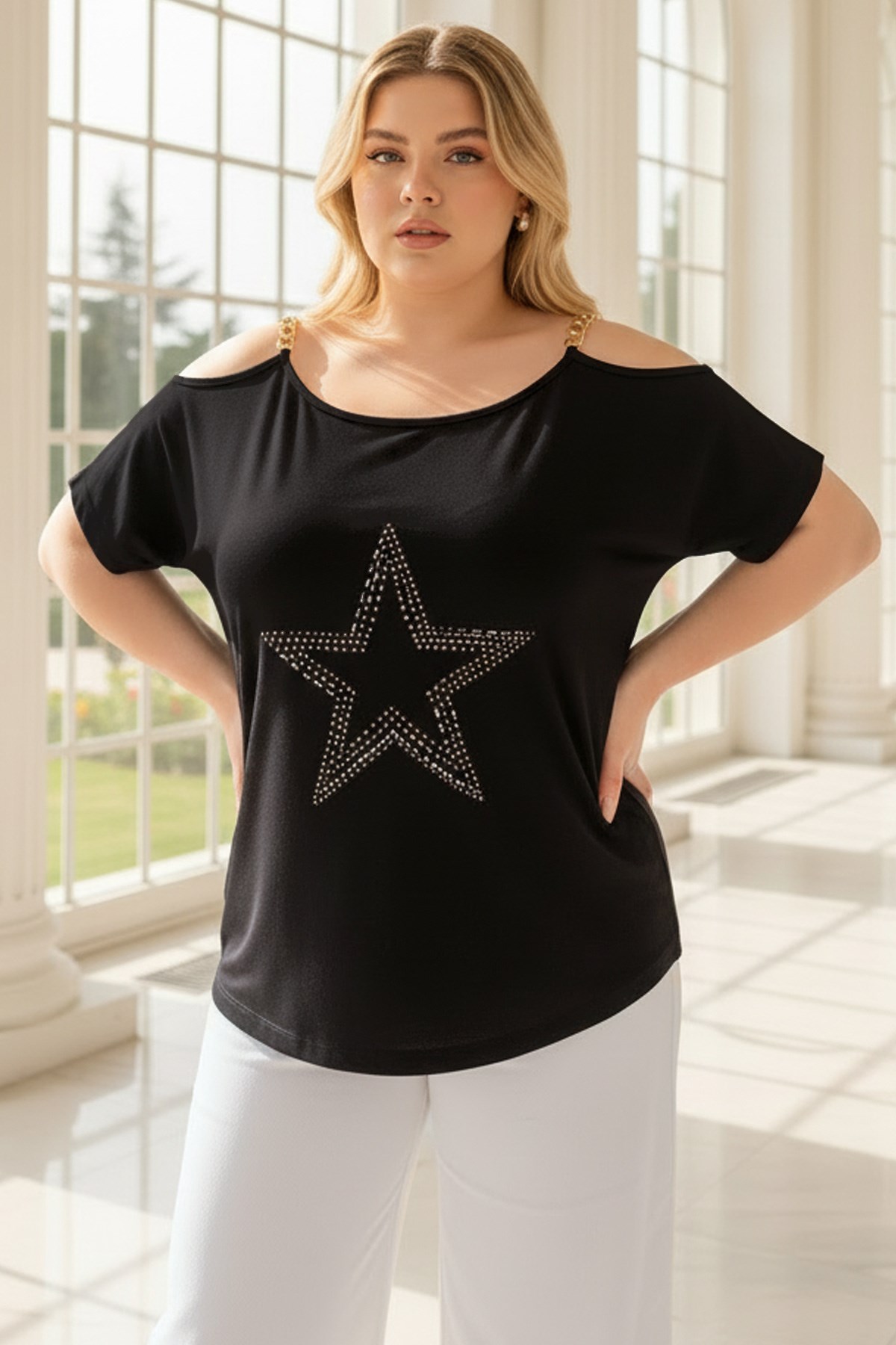 Siyah Zincir Askılı Yıldız Detaylı Bluz MDVB03-SiyahModaviki