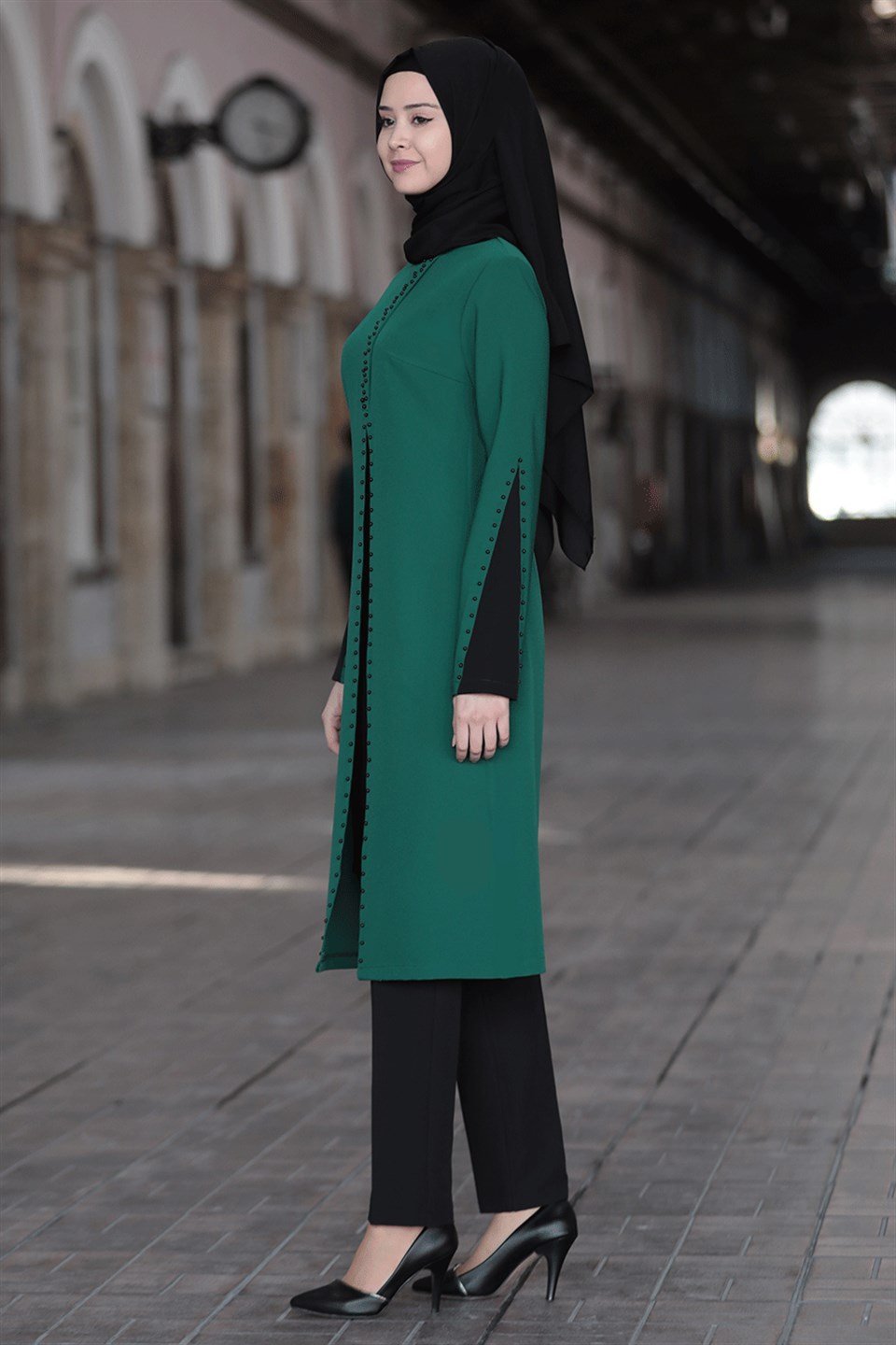 Tunic - Pants - 2 Piece Suit - Crepe - Unlined - Crew Neck - Emerald Green - SN12