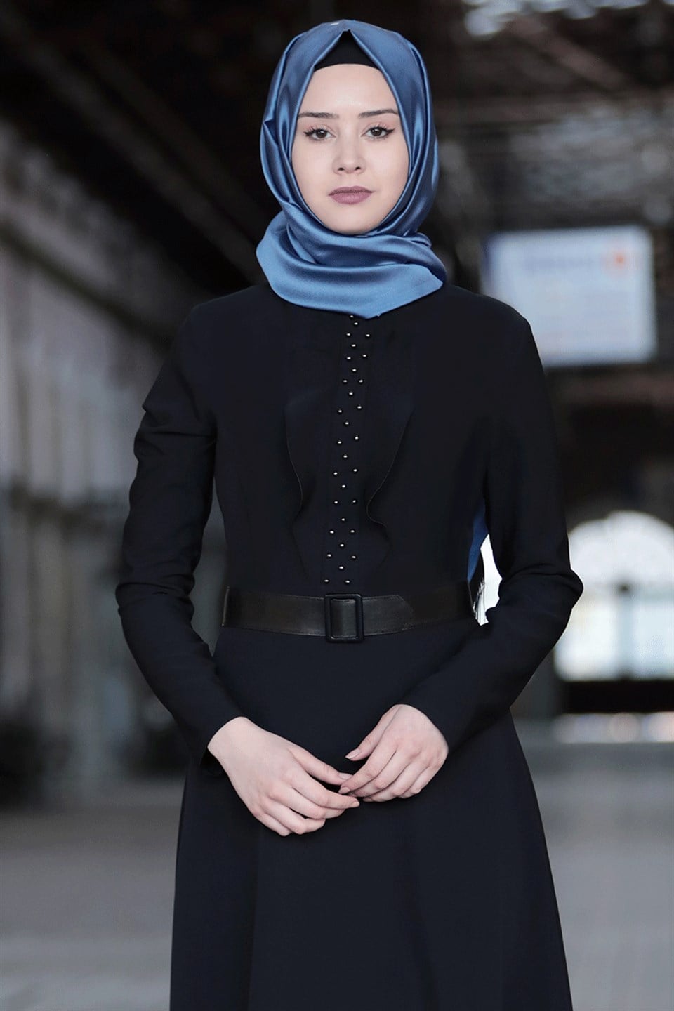 Dress - Crepe - Unlined - High Collar - Black - SN18
