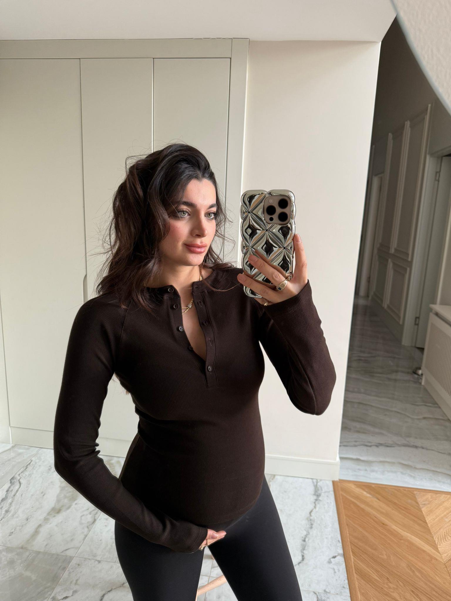 Acı Kahve İtalyan Kol Düğme Detaylı Bluz