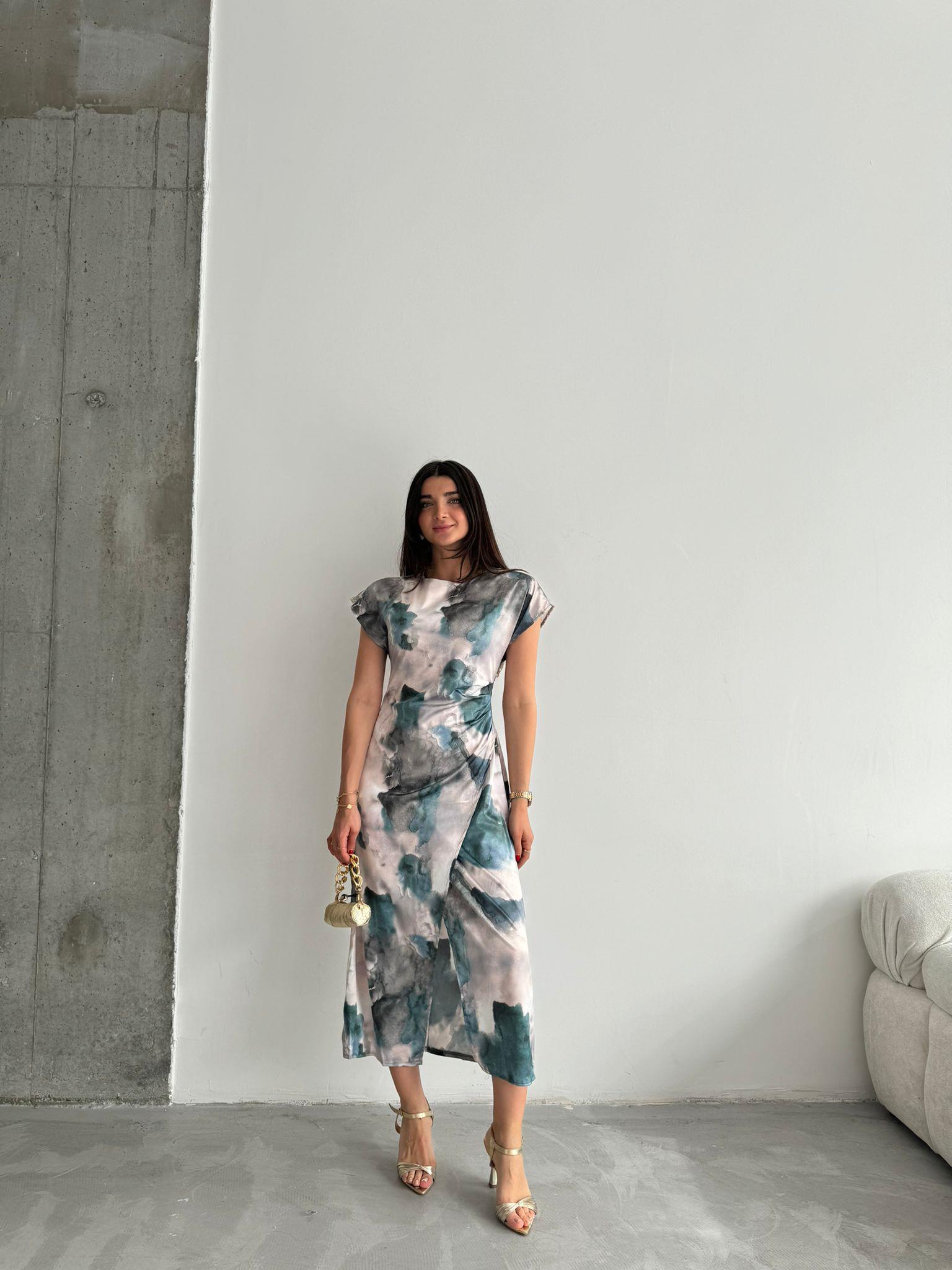 Batik Desenli Veronika Elbise