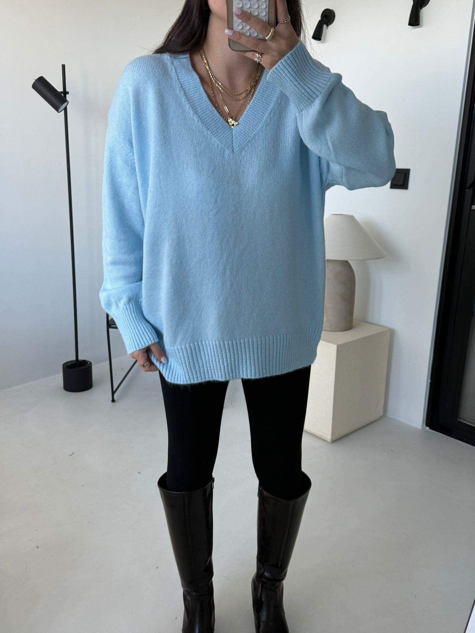 Bebe Mavisi V Yaka Oversize Kazak