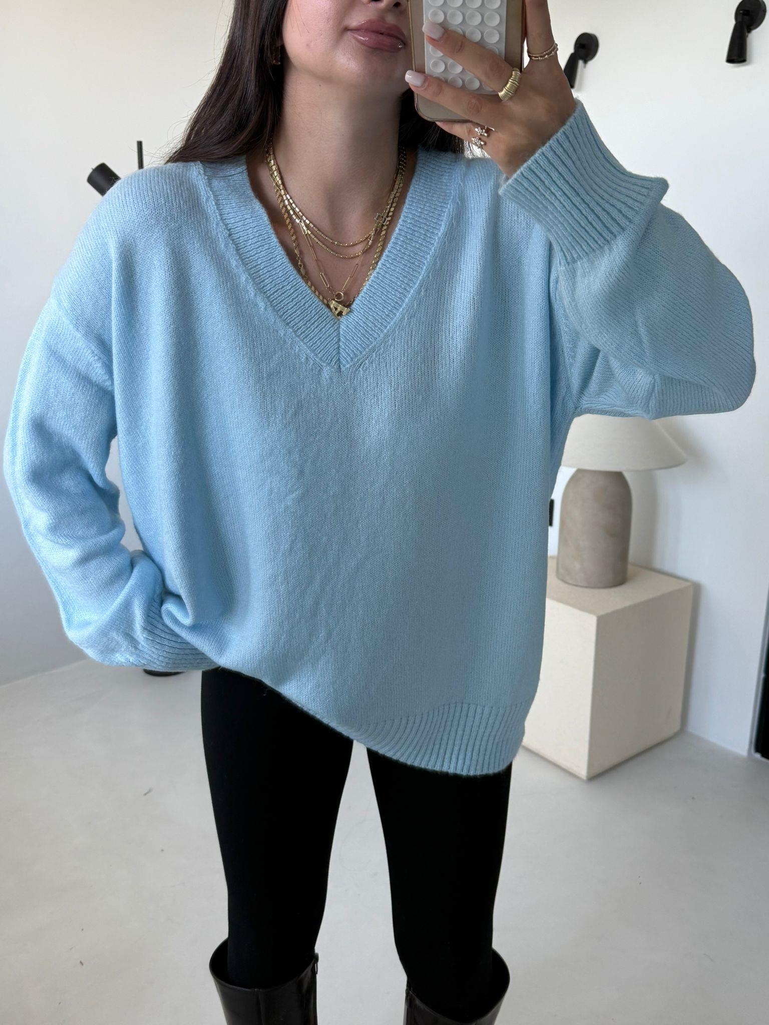 Bebe Mavisi V Yaka Oversize Kazak