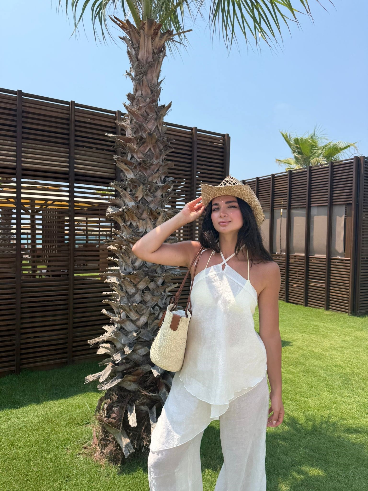 Bej Asimertik Beli Lastikli Summer Takım