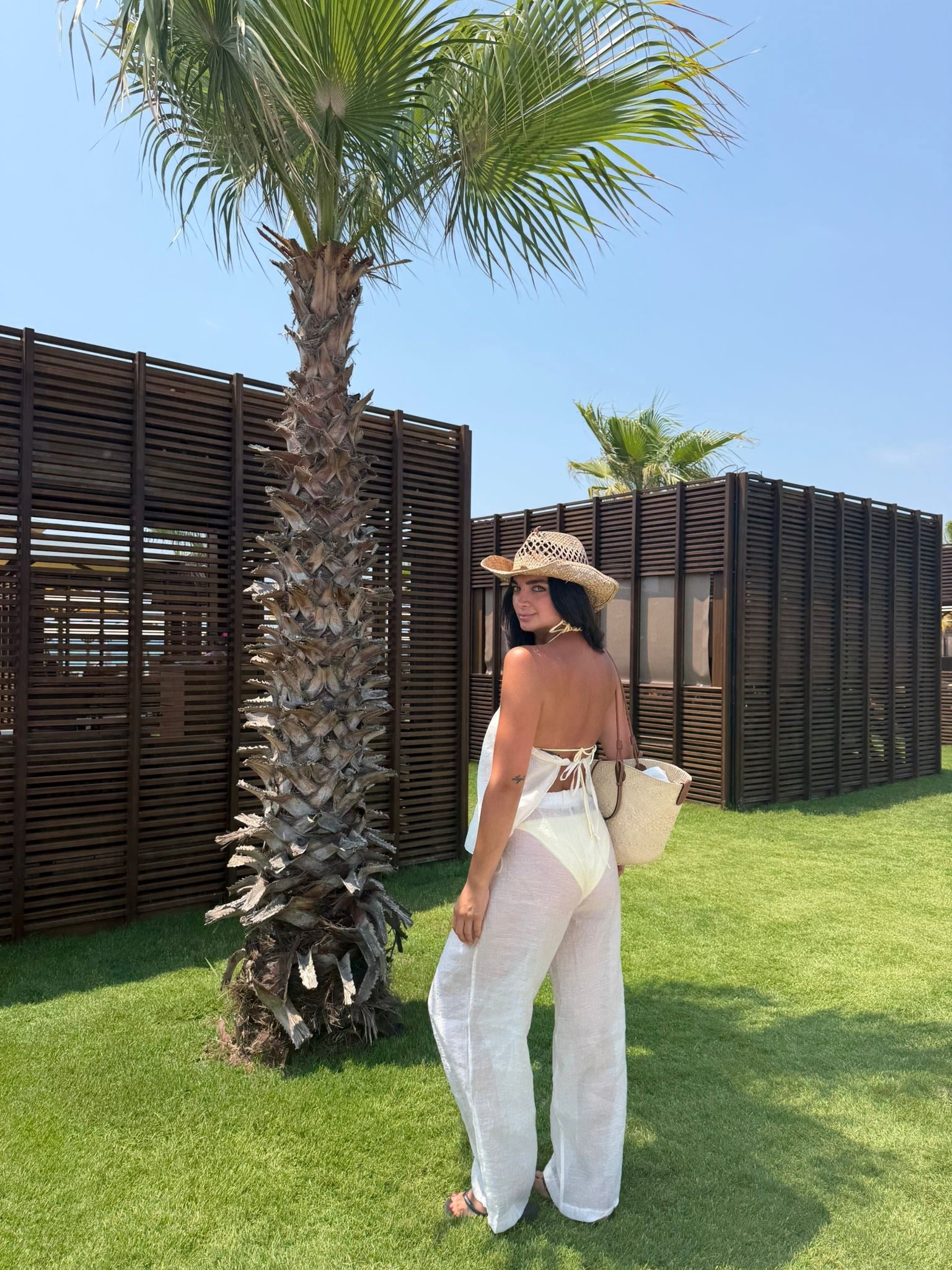 Bej Asimertik Beli Lastikli Summer Takım