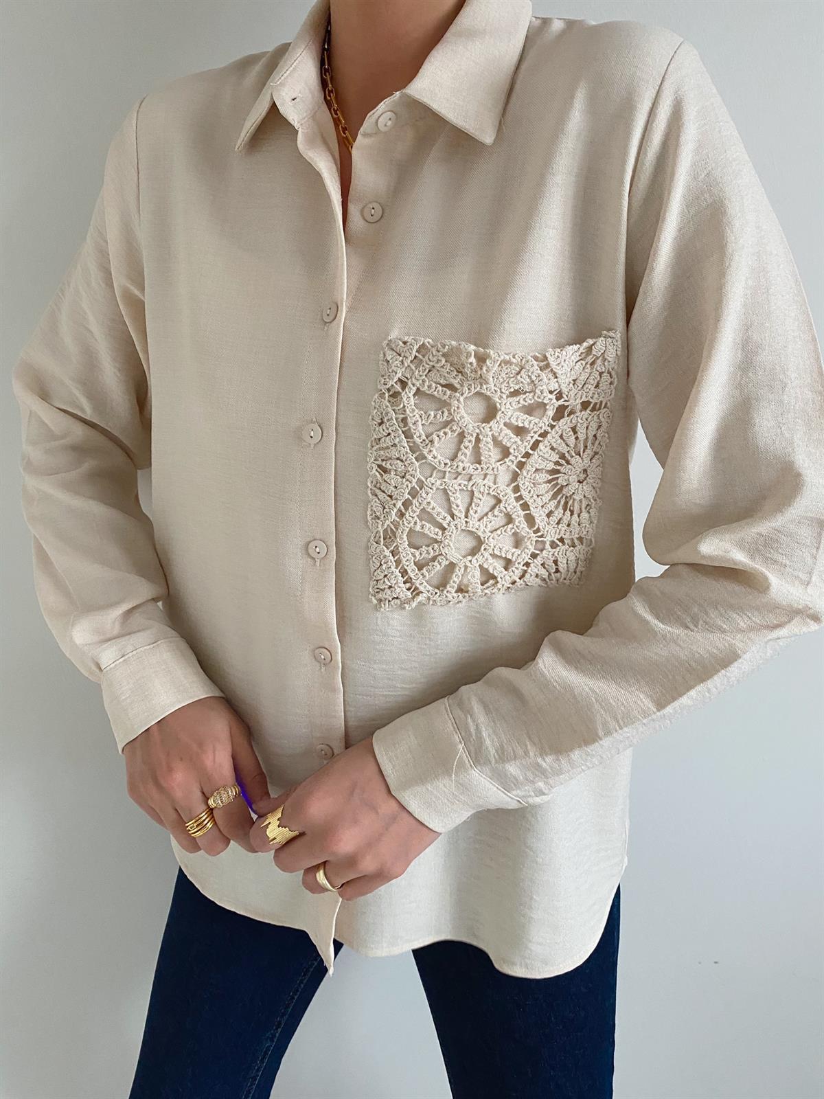 Bej Dantel Cepli Gömlek