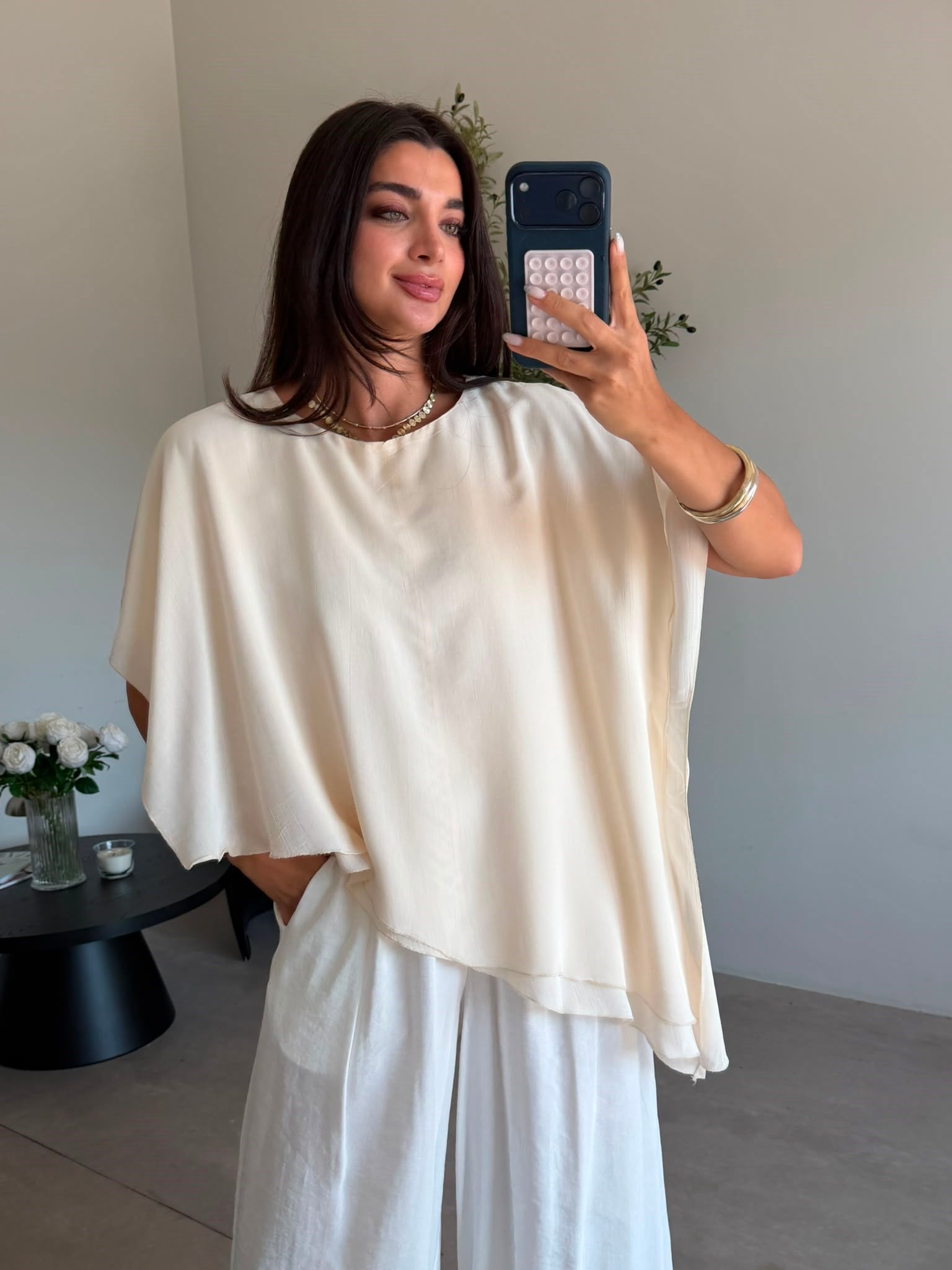 Bej Oversize Asimetrik Bluz