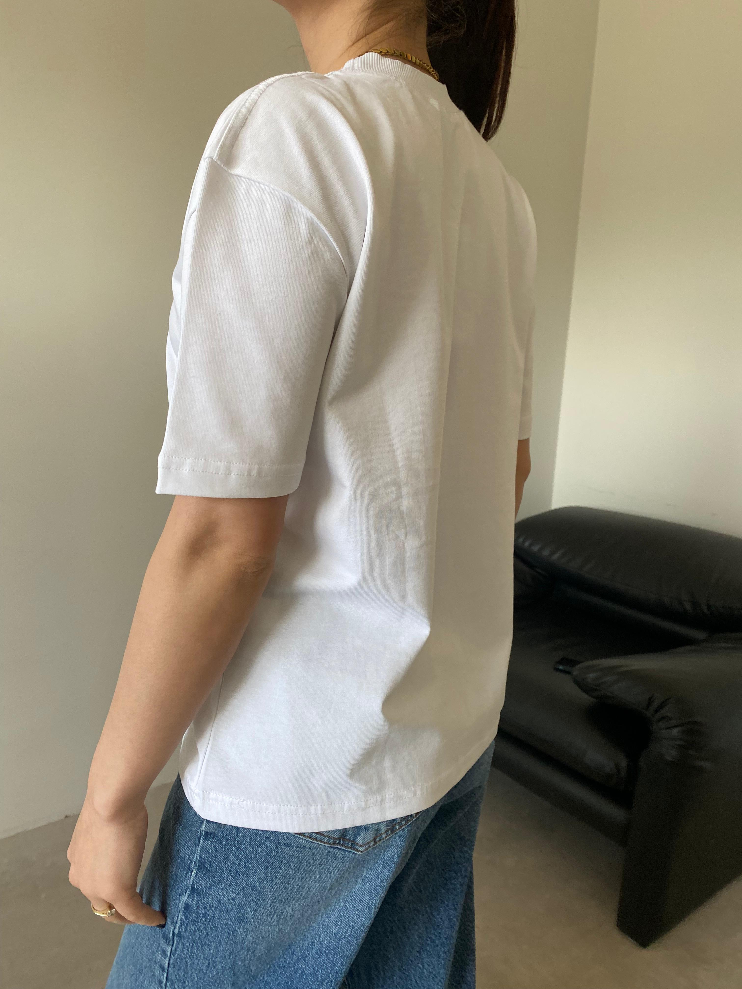 Beyaz Bisiklet Yaka Basic Tişört