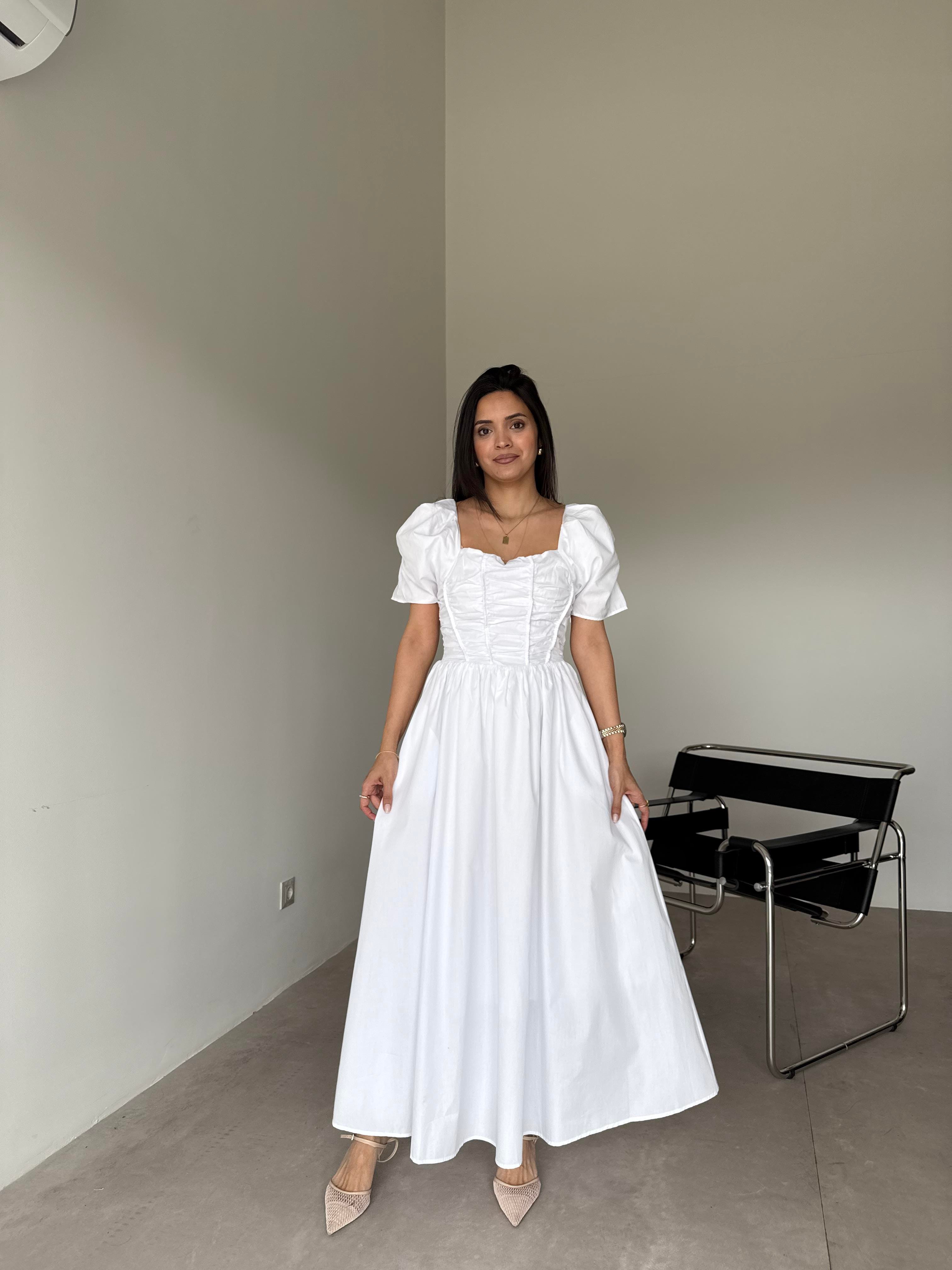 Beyaz Gipeli Poplin Elbise