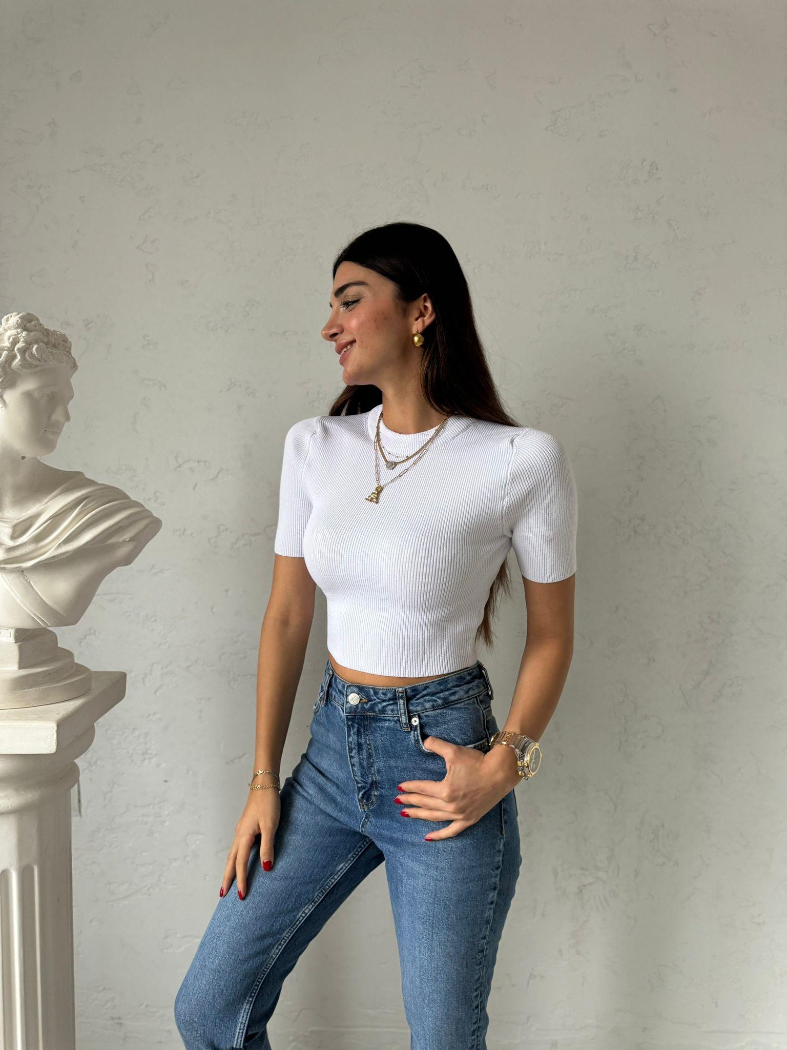 Beyaz Kısa Kollu Triko Bluz