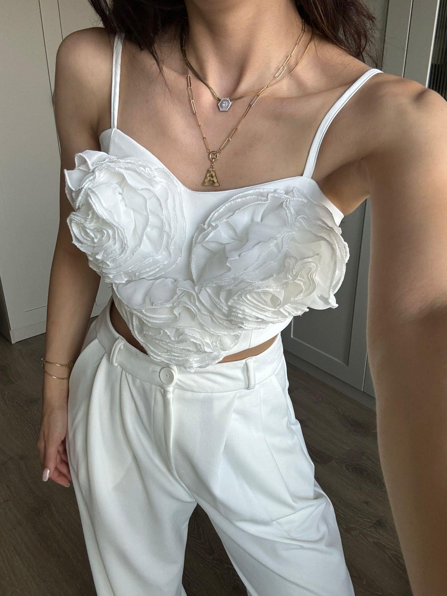 Beyaz Rose Crop Bluz